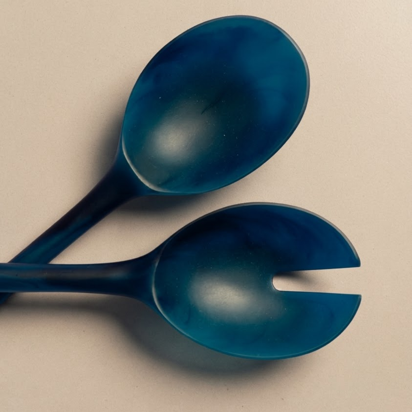 Salad Servers - Blue (1).png