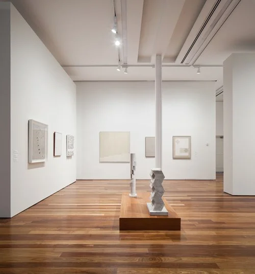 salas de exposição permanente