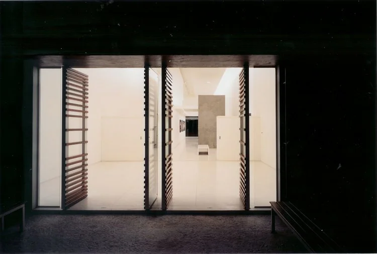 lighting design:
gilberto franco + carlos fortes
arquitetura:
eduardo areias / suzana prizendt
conclusão da obra:
2005
fotos:
andrés otero