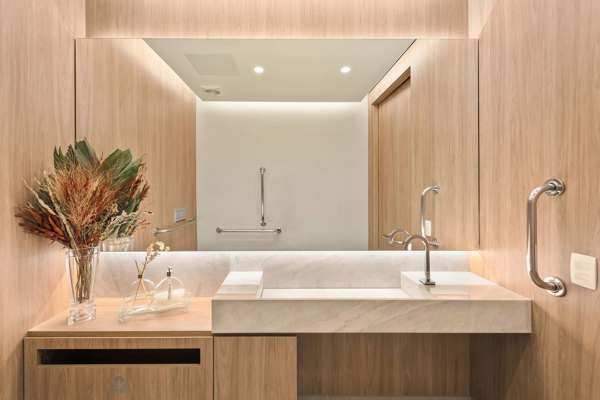 Grupo Primo - São Paulo, SP
Lighting Design @francoberriel_ld
Arquitetura @athiewohnrath

Fotos @andrestefano