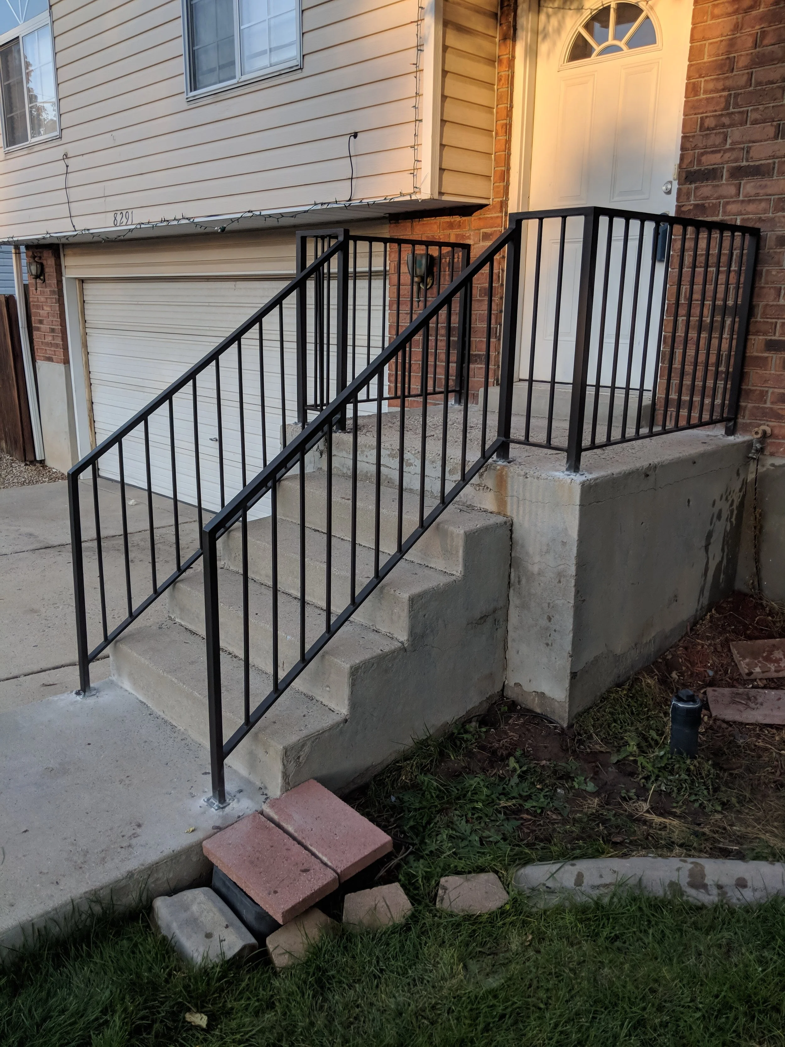 Custom-Steel-Handrail-Exterior-Thin-Simple-Flat-Modern-Vertical-Welding-Lehi-UT-02.jpg