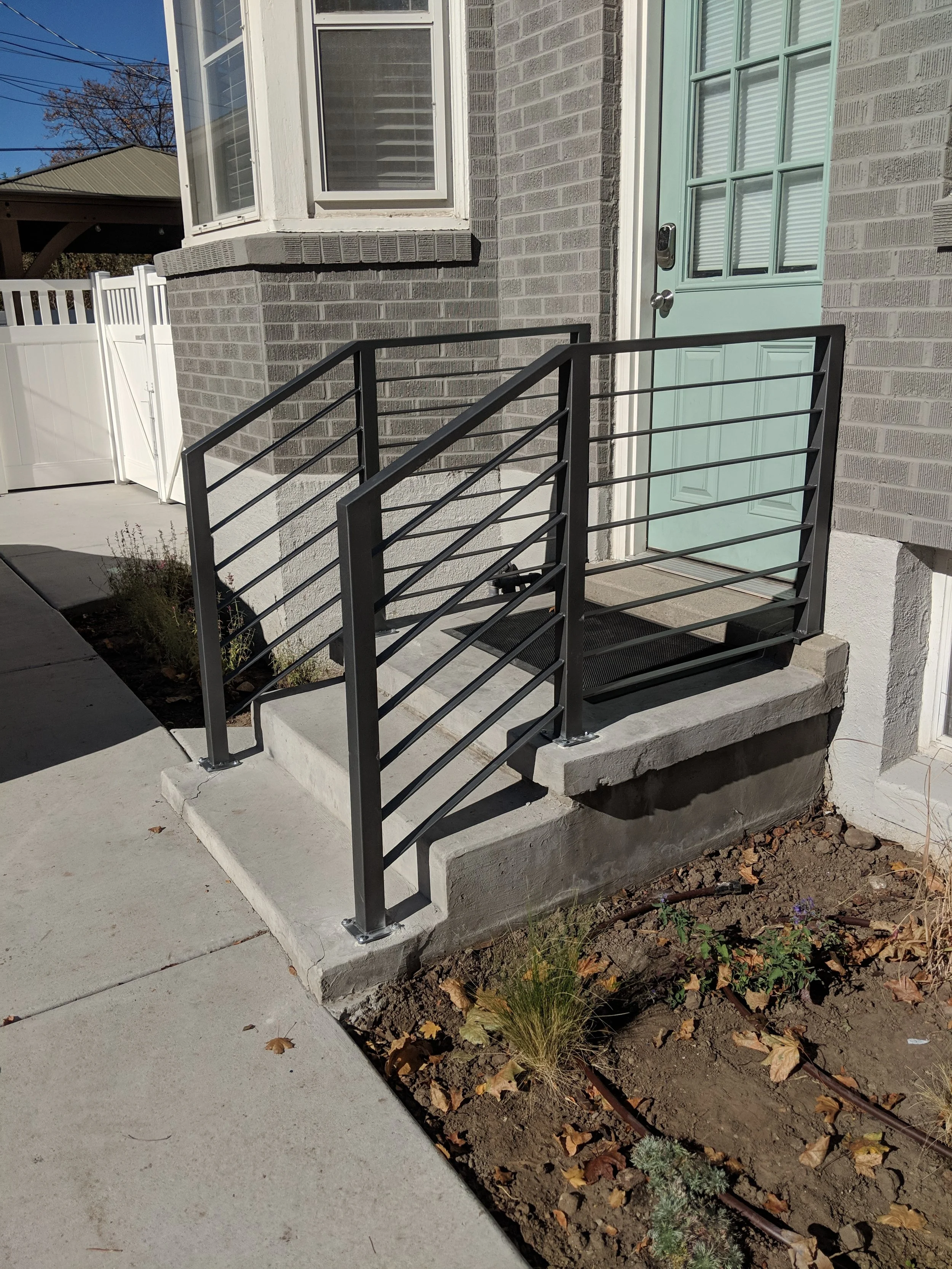 Custom-Steel-Handrail-Exterior-Thin-Small-Simple-Flat-Modern-Horisontal-Welding-Lehi-UT-01.jpg