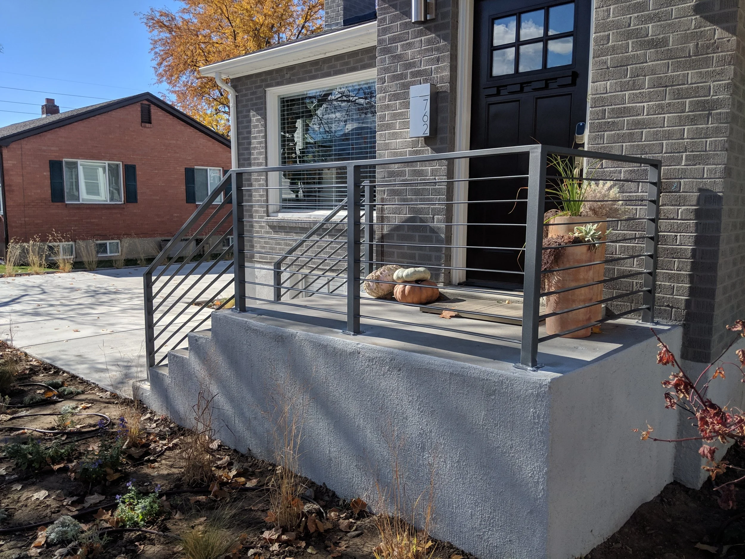 Custom-Steel-Handrail-Exterior-Thin-Small-Simple-Flat-Modern-Horizontal-Welding-Lehi-UT-02.jpg