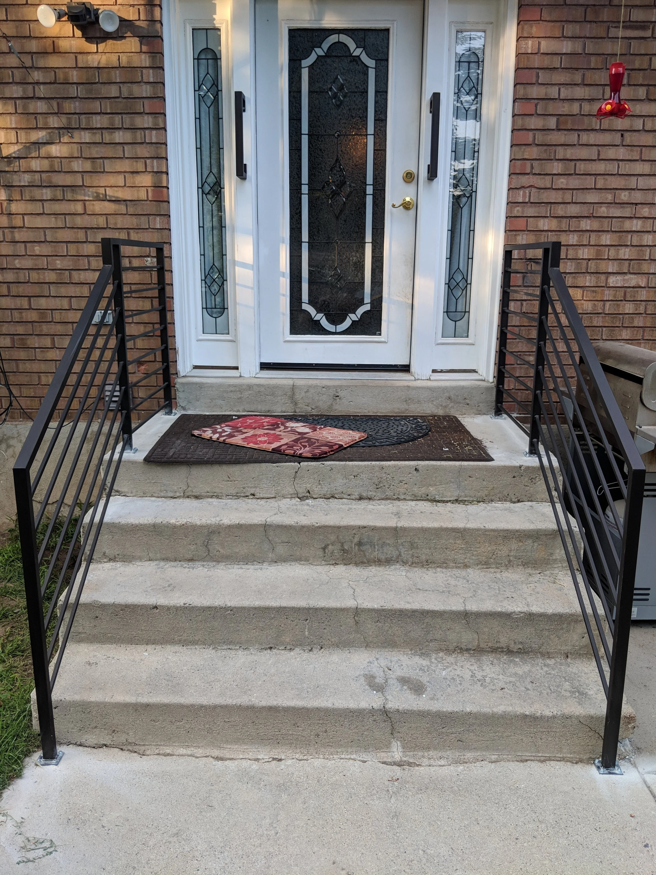 Custom-Steel-Handrail-Exterior-Thin-Simple-Flat-Modern-Horizontal-Welding-Lehi-UT-03.jpg
