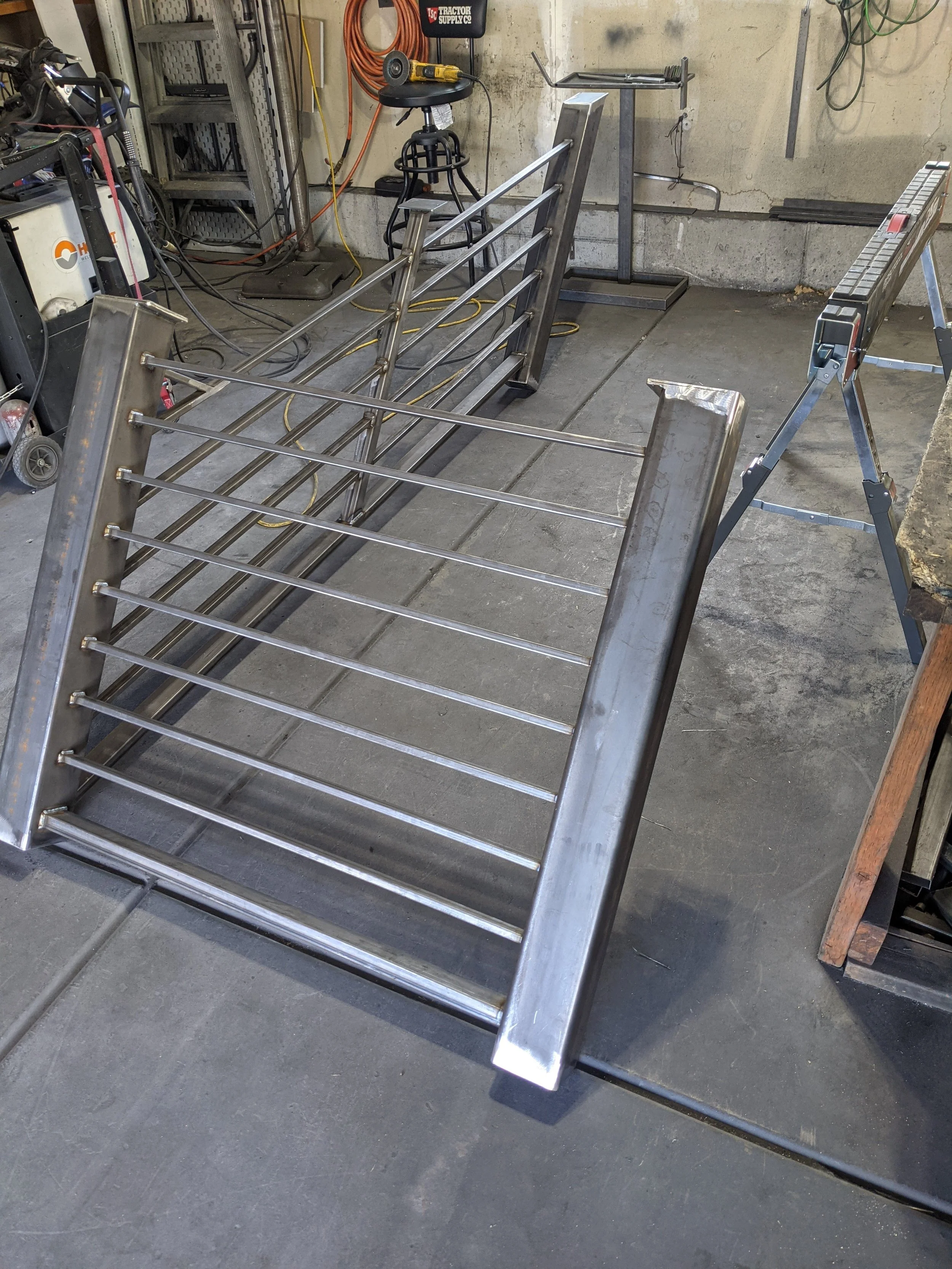 Custom-Steel-Handrail-Interior-Landing-Thin-Simple-Flat-Modern-Horizontal-Welding-Lehi-UT-10.jpg