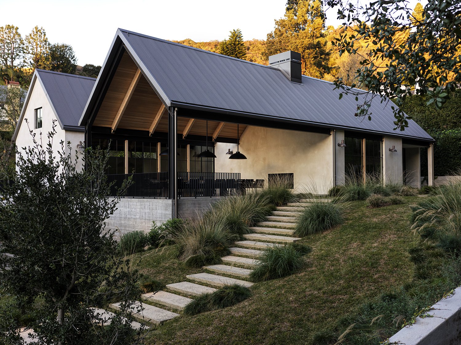 Standard_BeverlyHills_Card_0200 copy.jpg