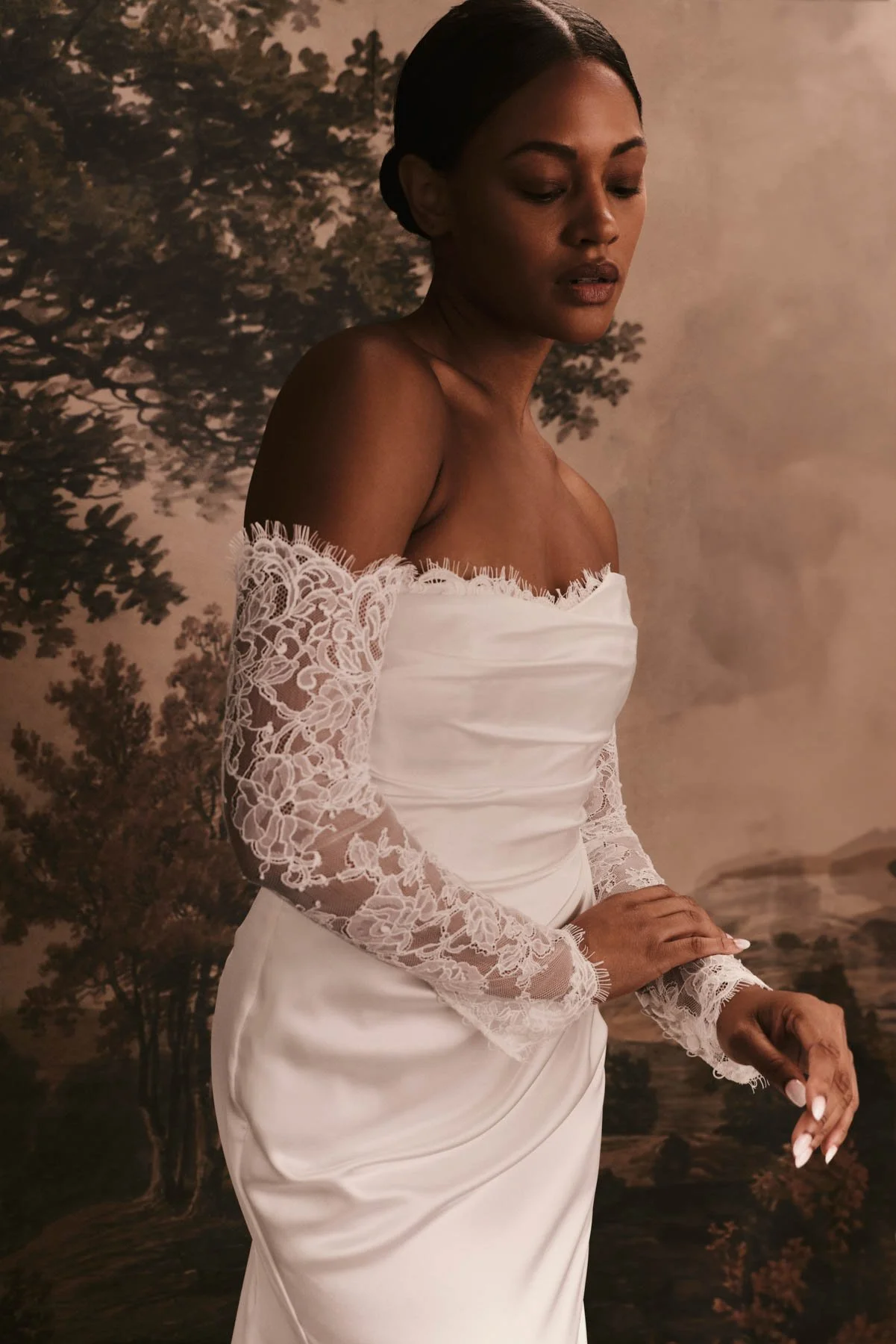 LEE SLEEVES w Monroe gown front close up.jpg