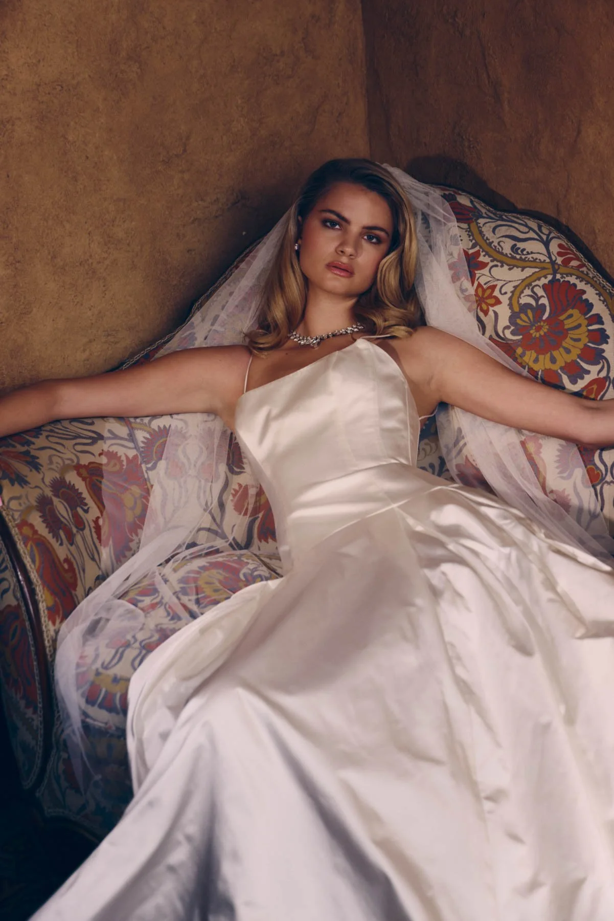 MaryKate + veil vibe.jpg