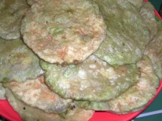 Bengali Green Peas Kachori (Puri stuffed with green peas)