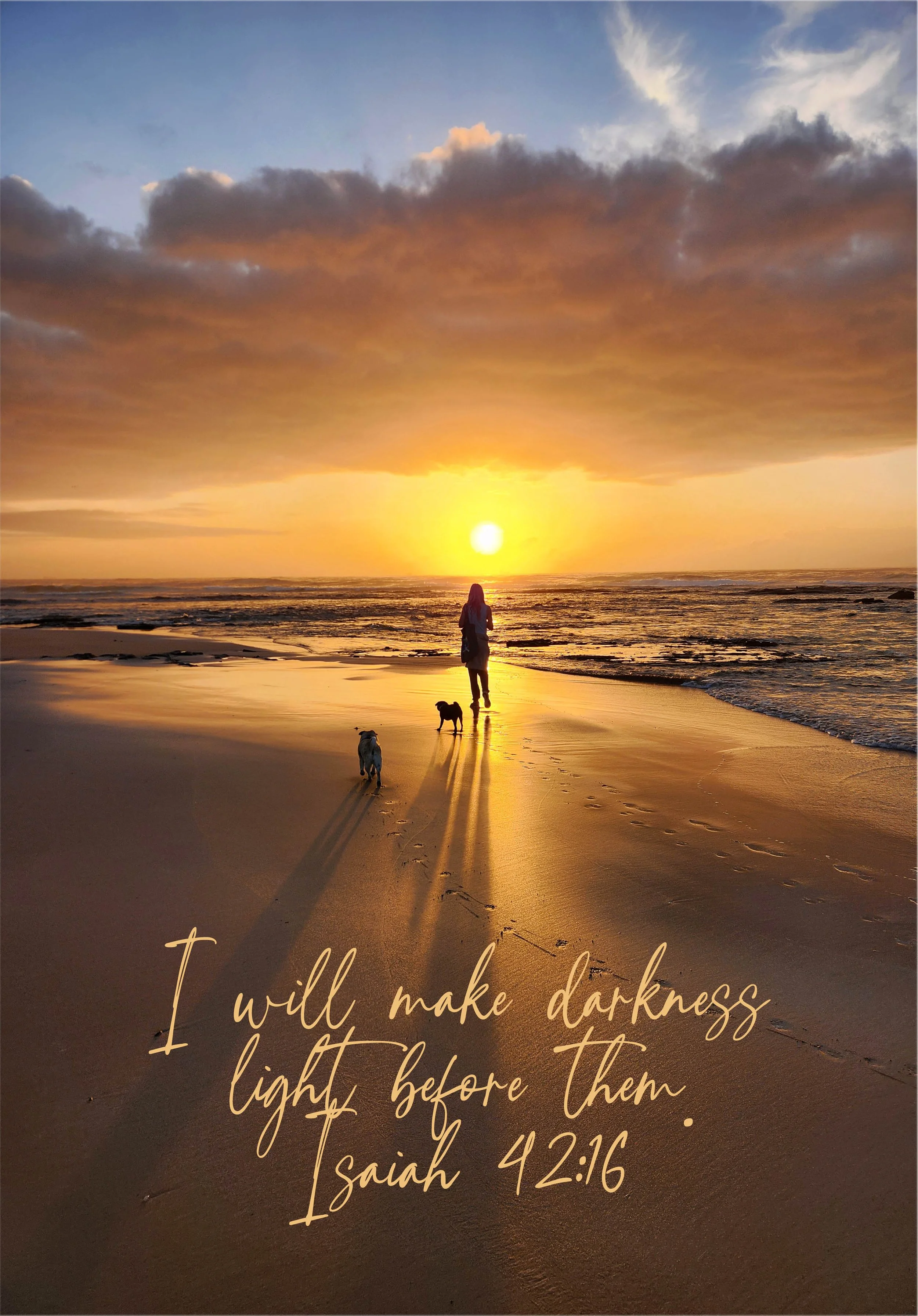 Rebecca from Arise Shine Prints walking along the beach at sunset, Illawarra NSW