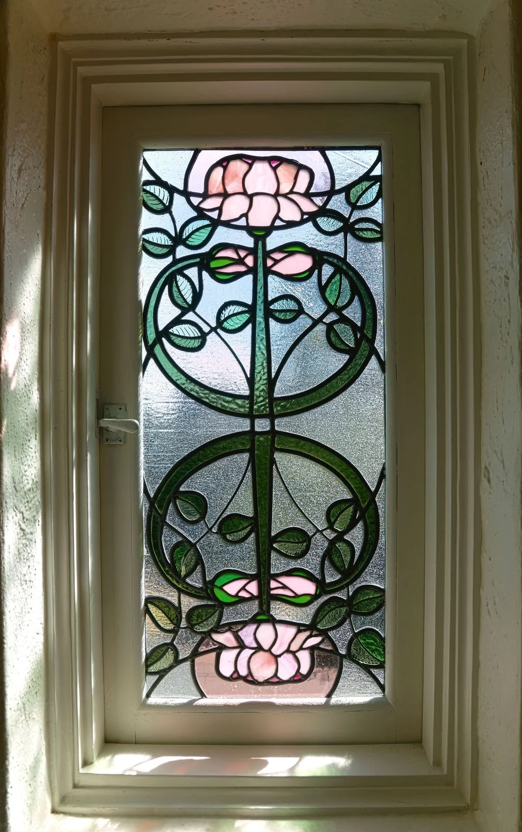 Ultraviolet-Rose_Window-001.jpg