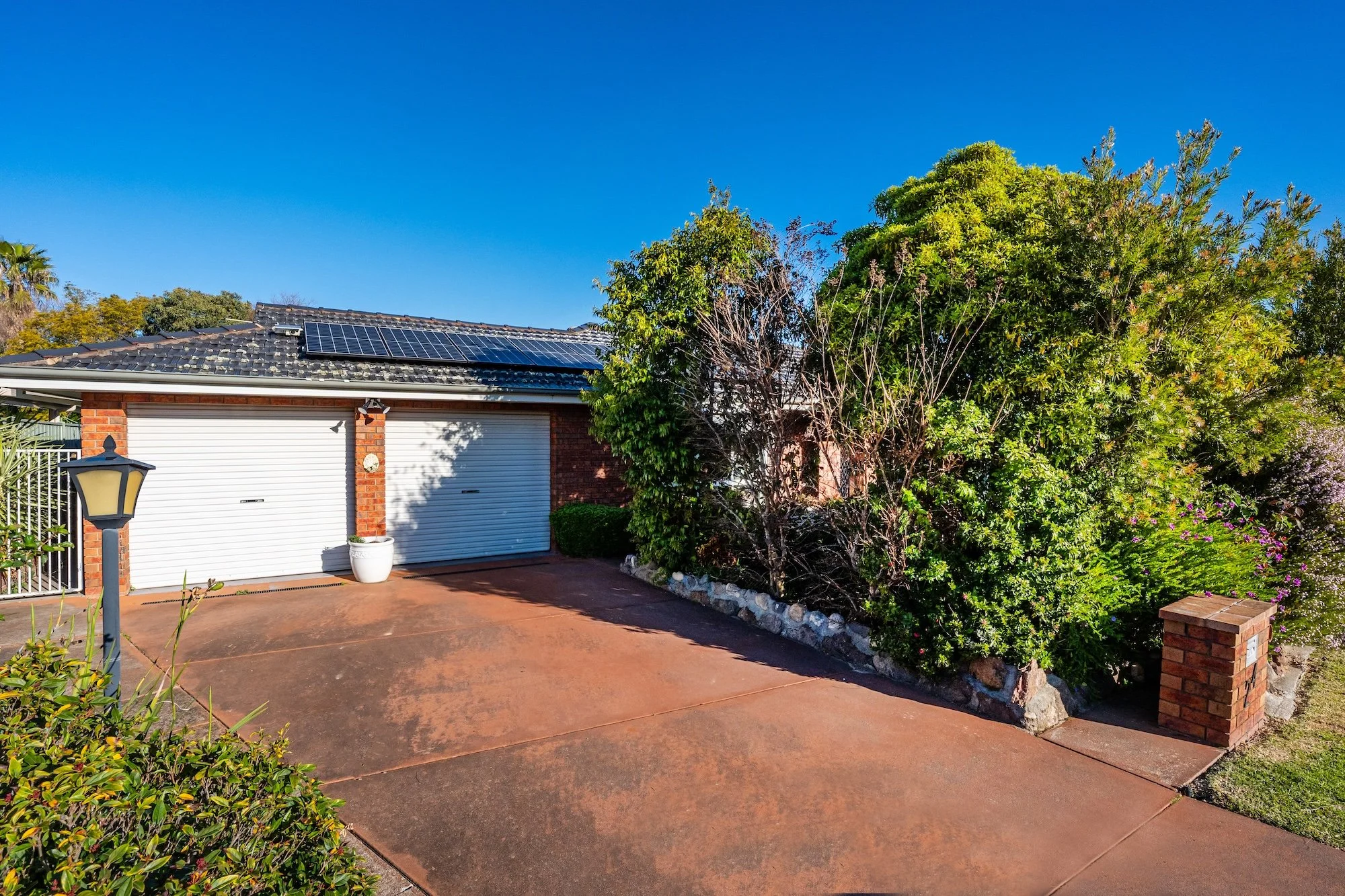 24 Darri Dr-Springdale Heights-07376.jpg