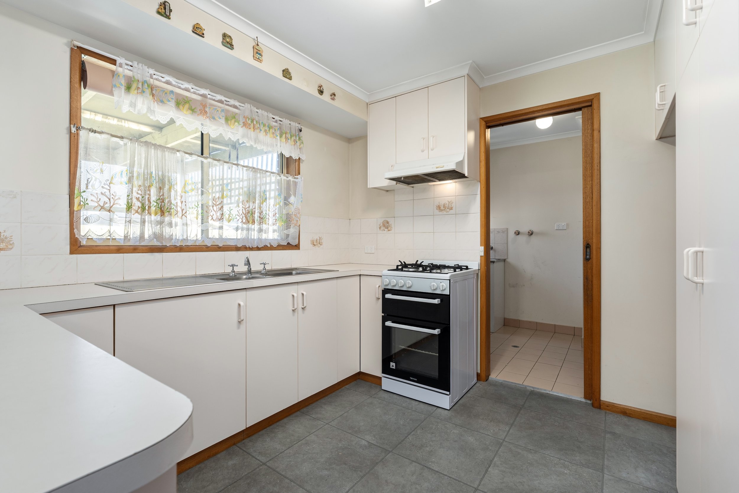 2-414 Tumgarra Pl-Lavington-08572.jpg