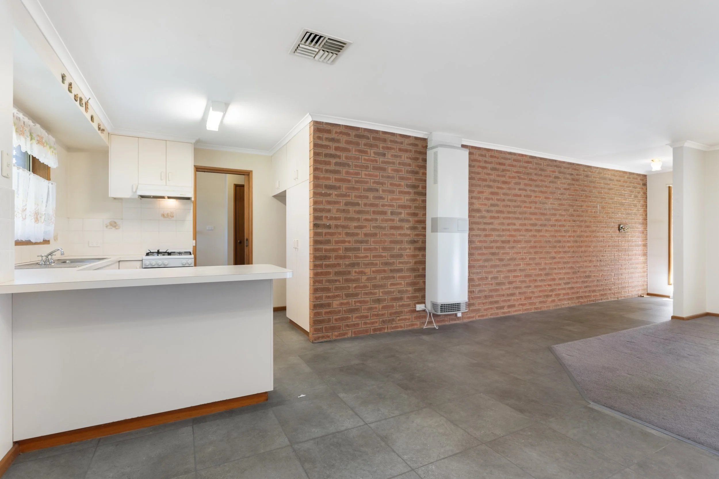 2-414 Tumgarra Pl-Lavington-08585.jpg