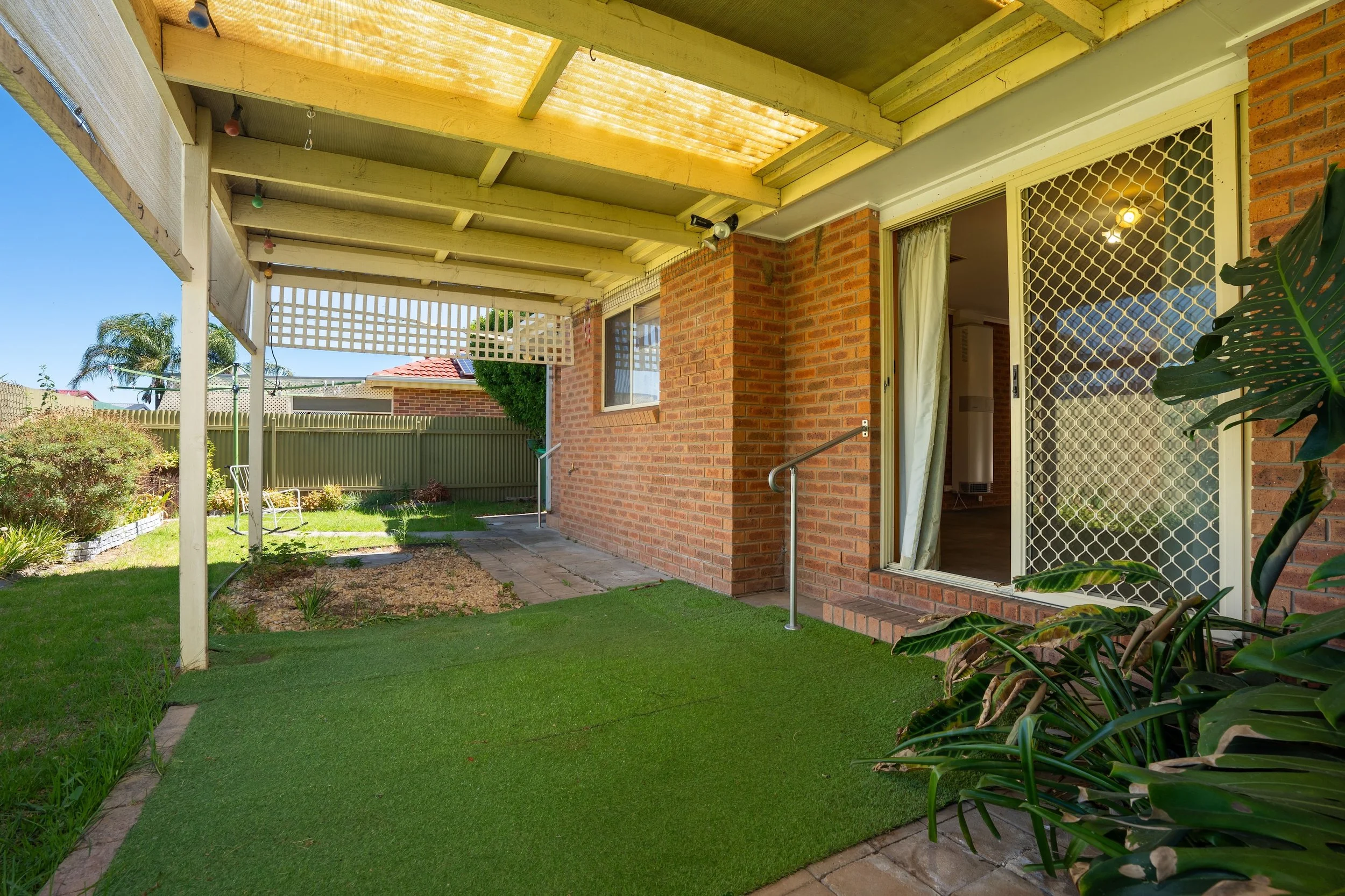 2-414 Tumgarra Pl-Lavington-08610.jpg