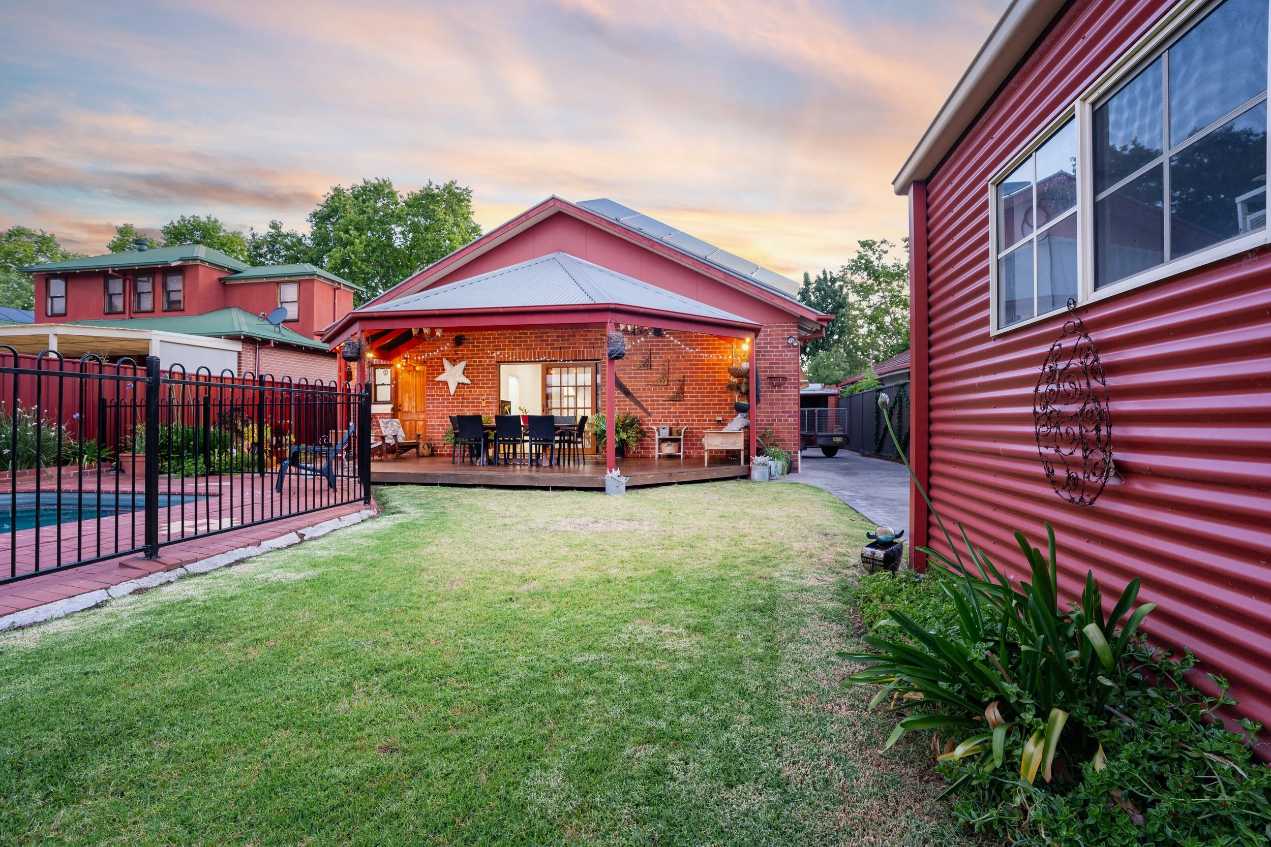 454 Bellevue St-North Albury-2-6.jpg