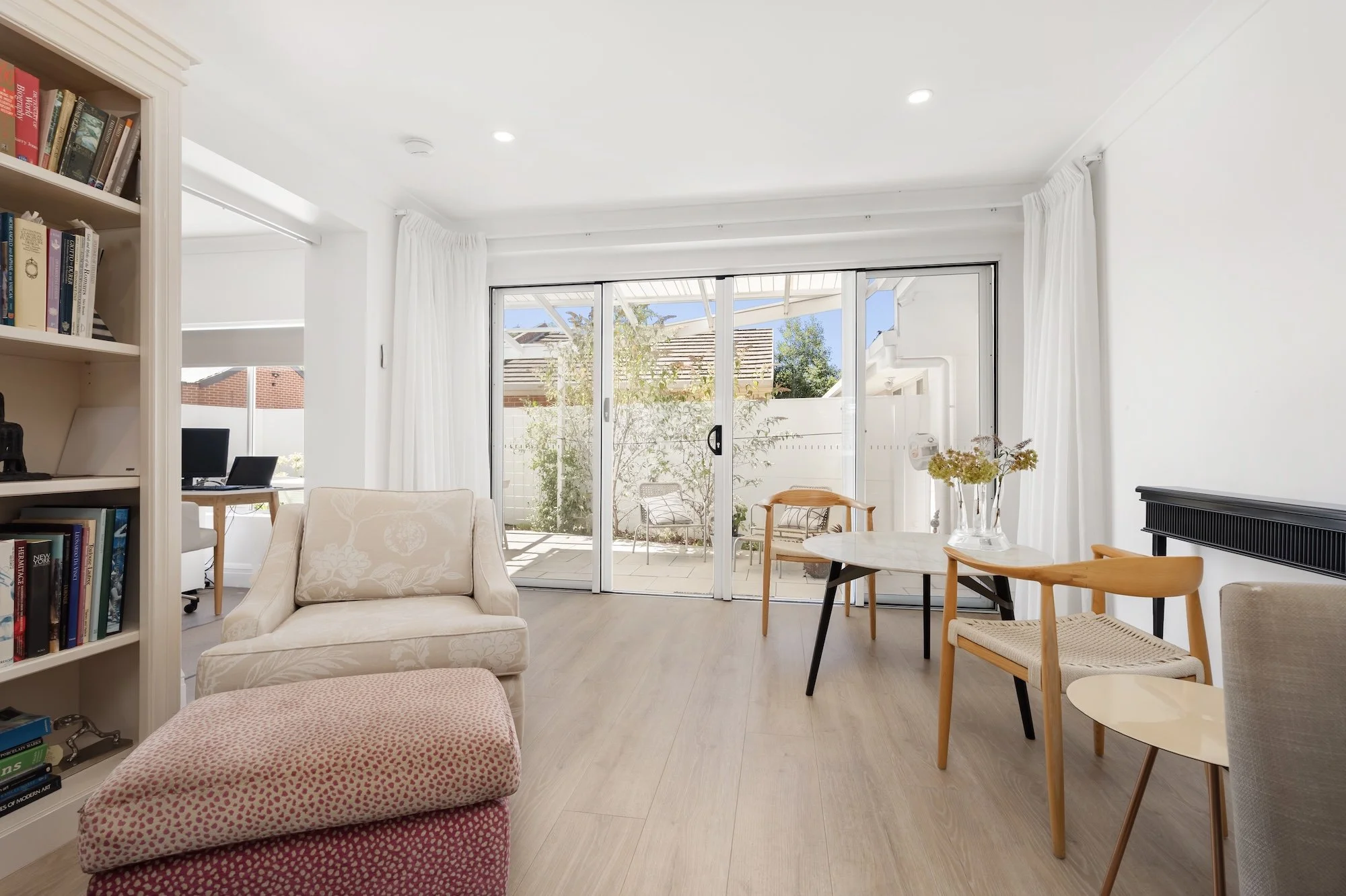 1-616 Stanley St-Albury-01655.jpg