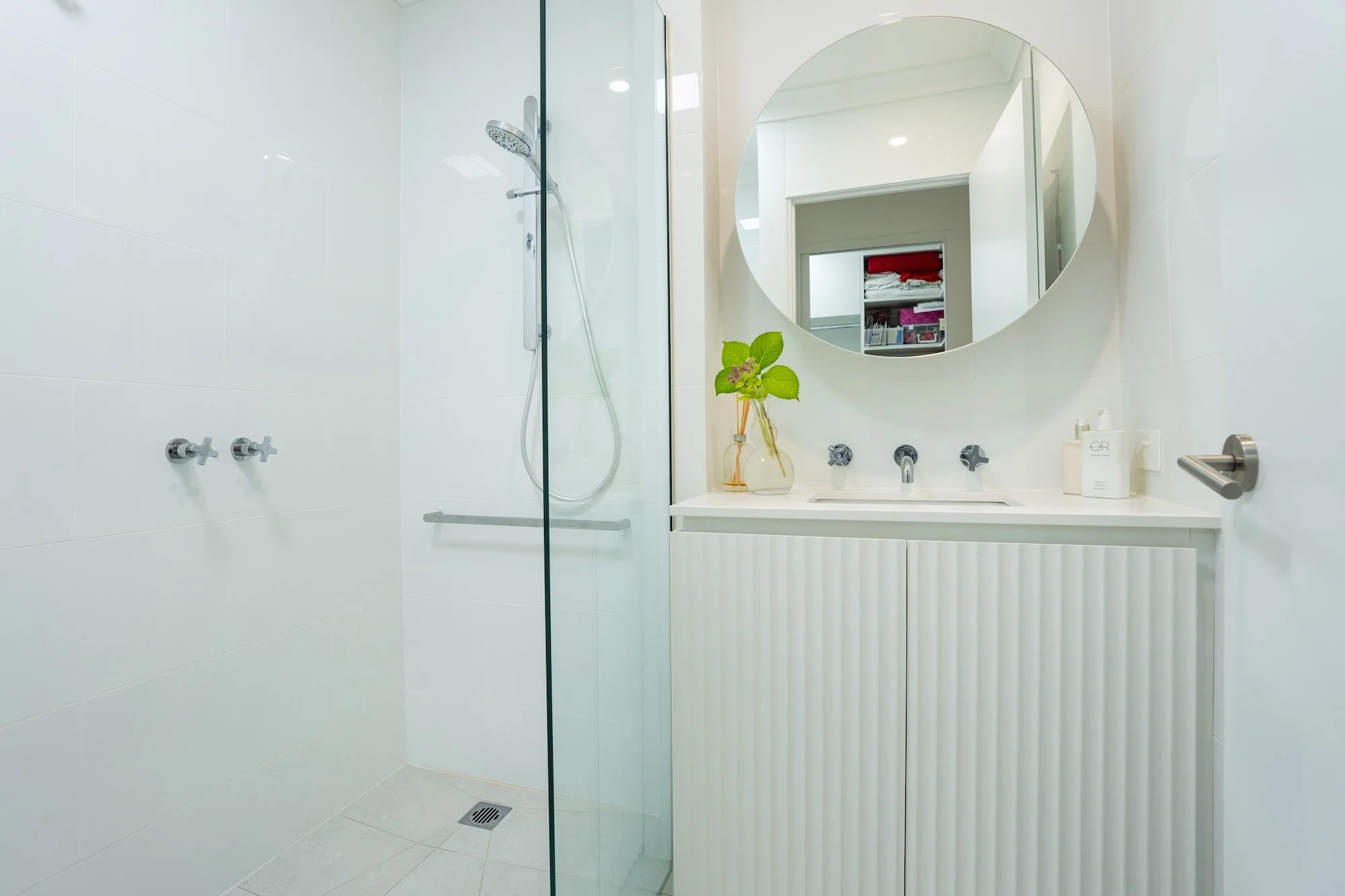 1-616 Stanley St-Albury-01721.jpg