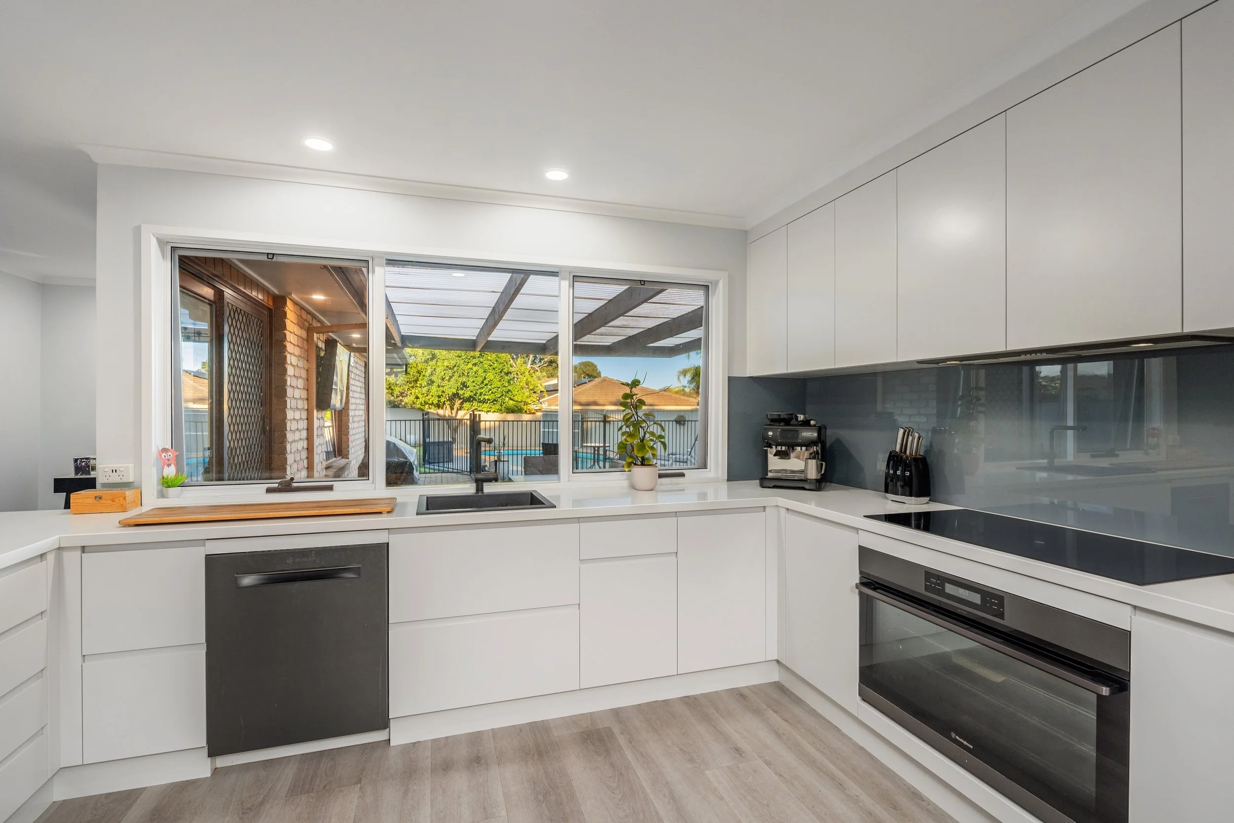 40 Warrenlee Dr-West Albury-03194.jpg