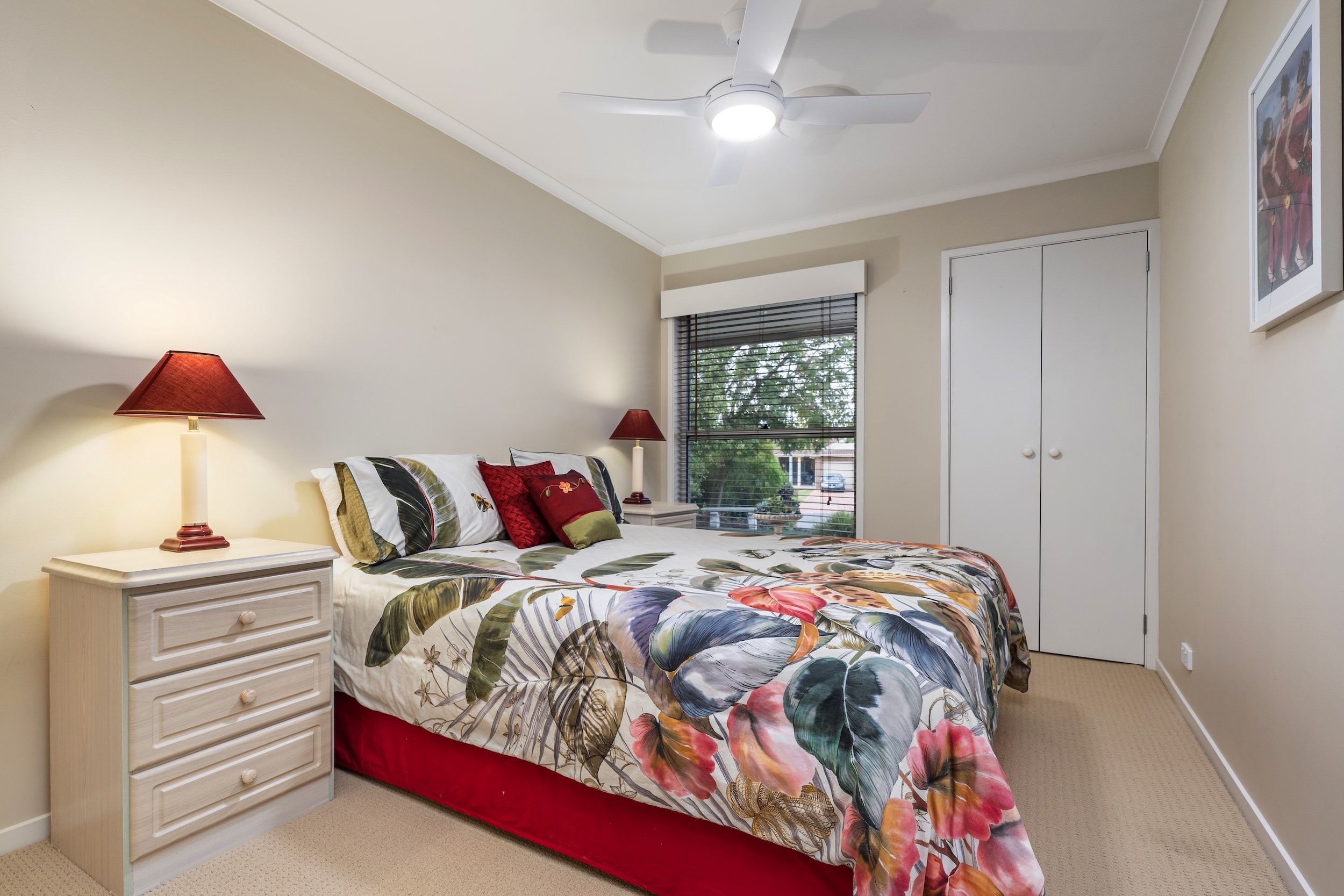 281 Bimbadeen Av-East Albury-00433.jpg