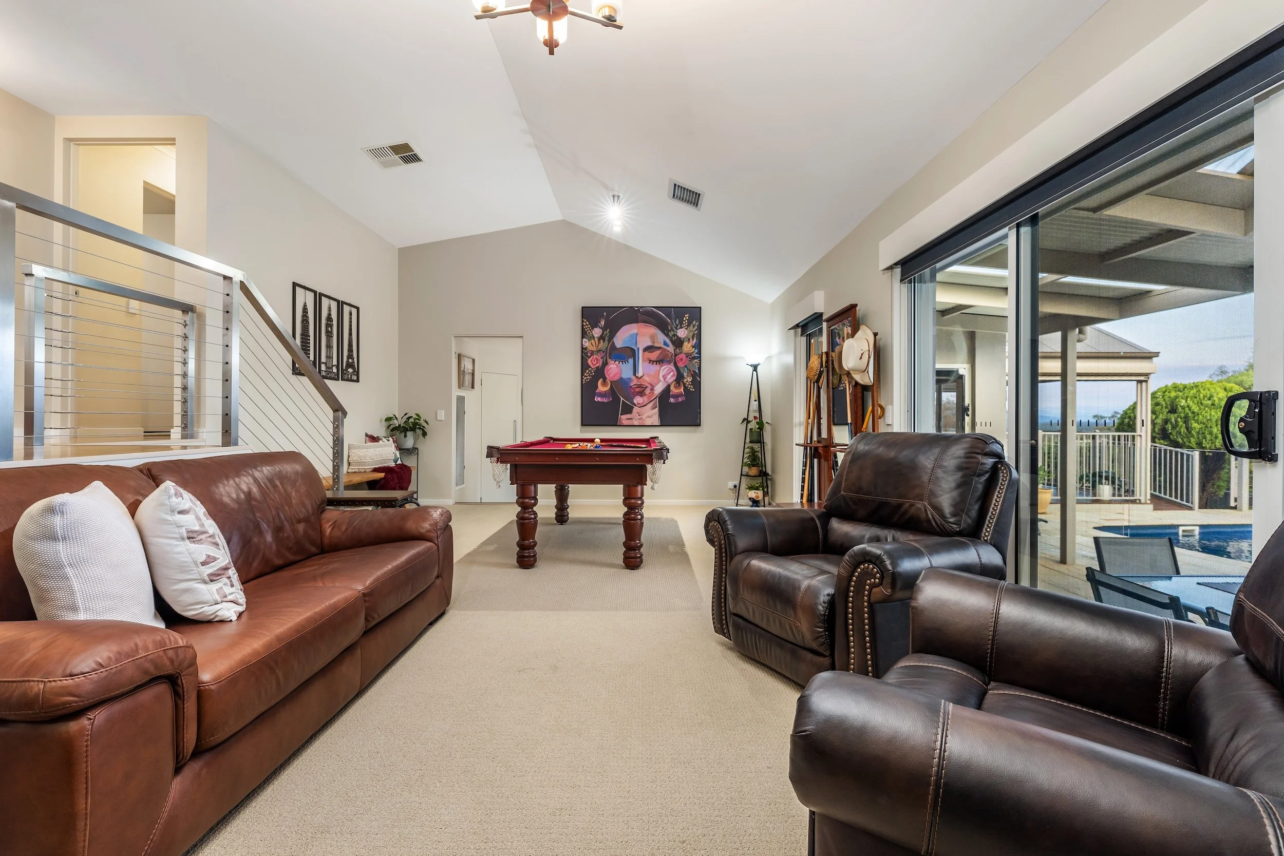 281 Bimbadeen Av-East Albury-00515.jpg