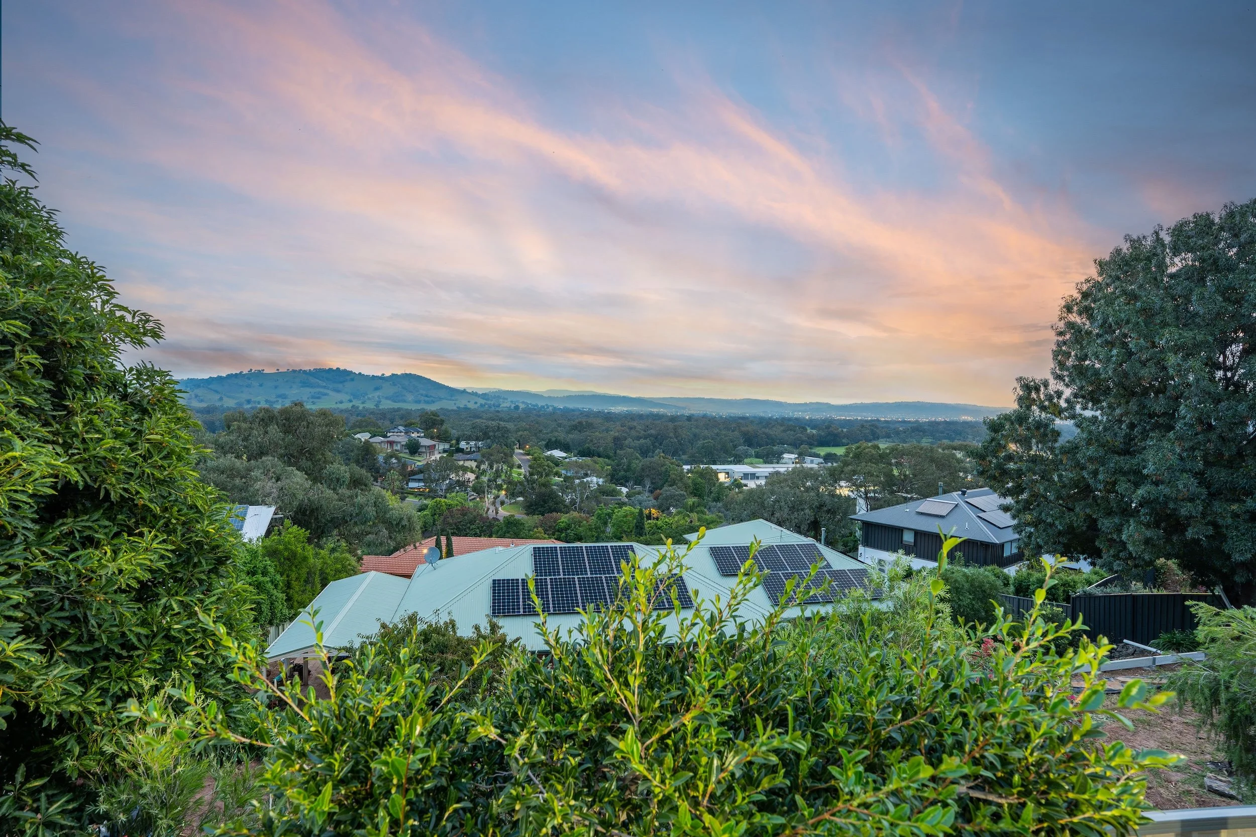 281 Bimbadeen Av-East Albury-00668.jpg