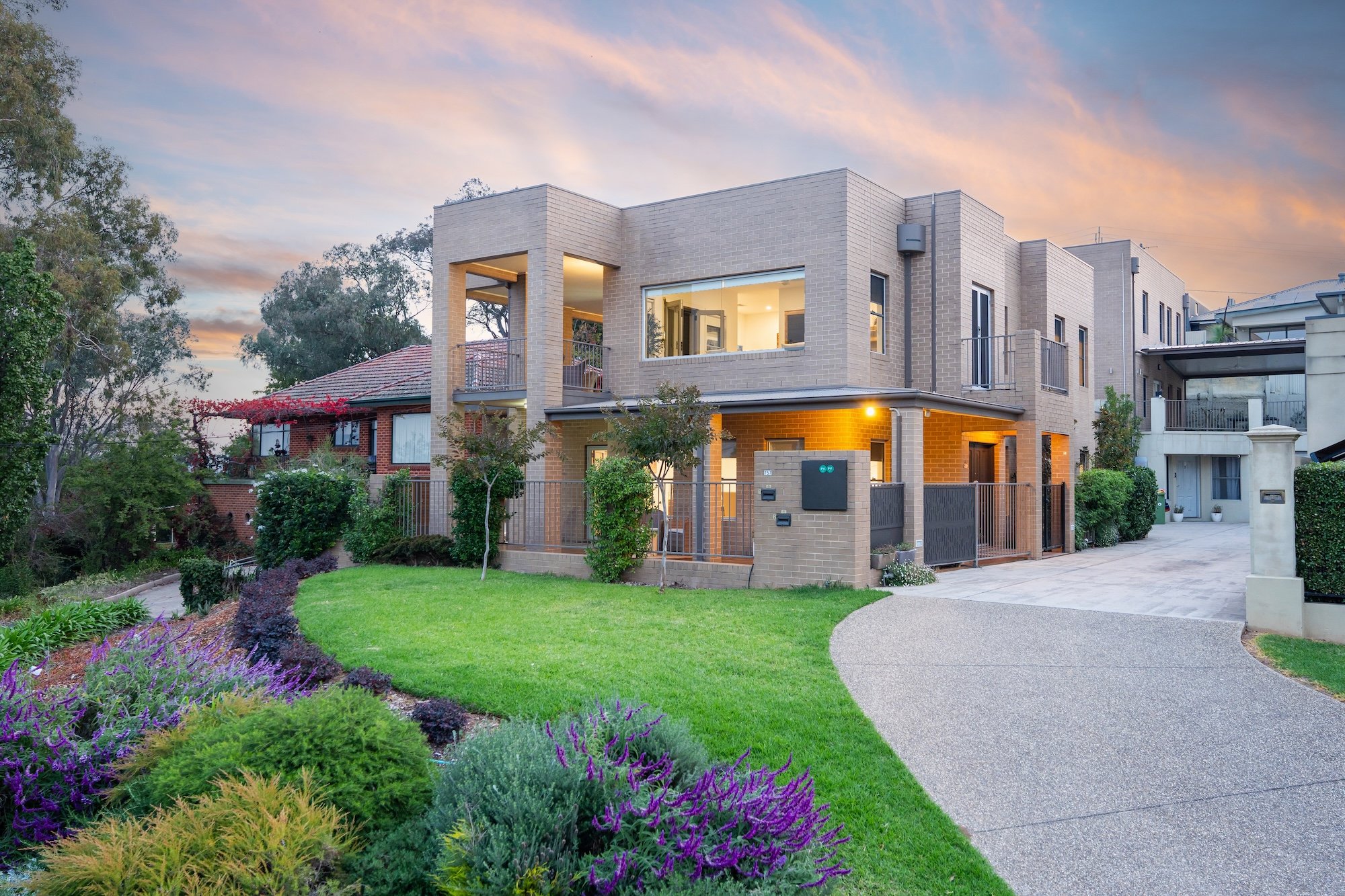1-757 Peel St-Albury-00396.jpg