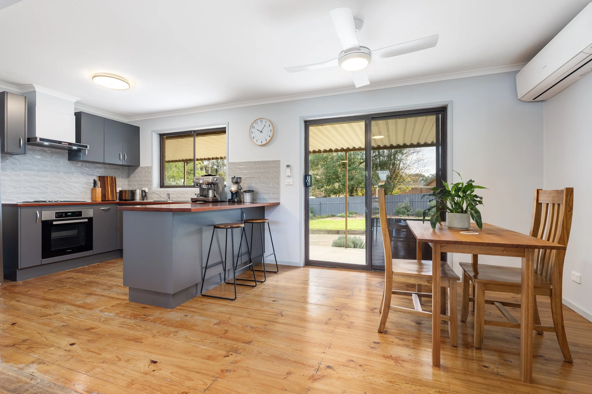 26 Yellow Gum Way-Thurgoona-09618.jpg