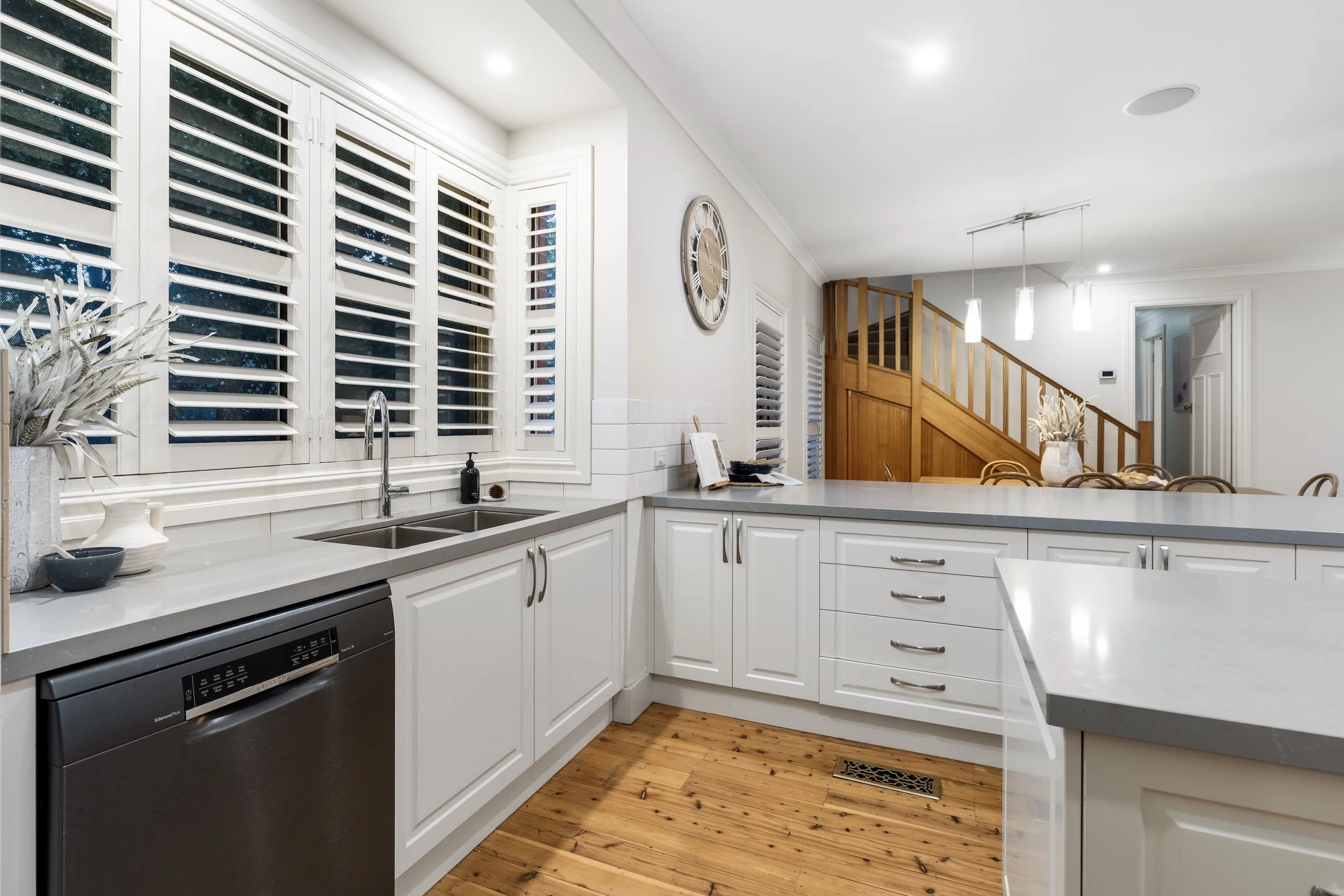 32 Janette Ct-Lavington-09987 (1).jpg