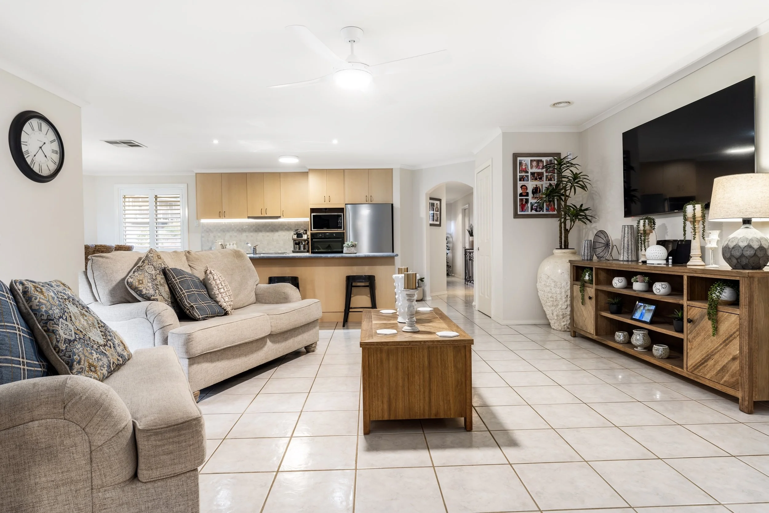 27 Clem Dr-Glenroy-01555.jpg