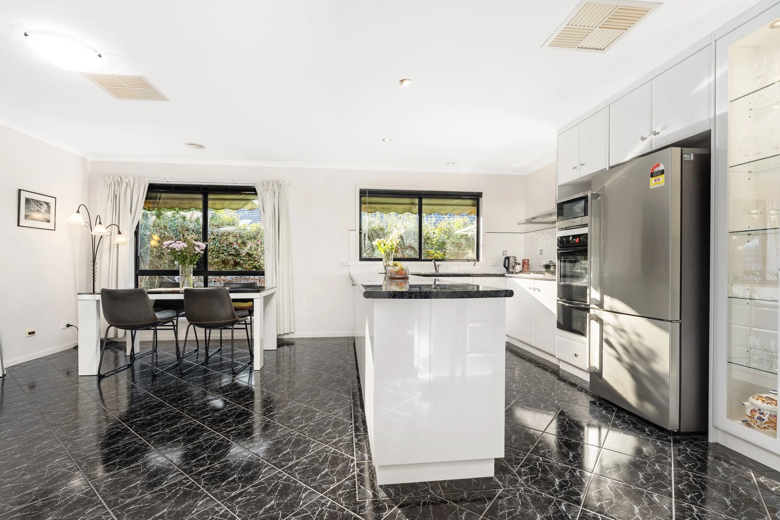 95 Mountford Cr-East Albury-00467.jpg
