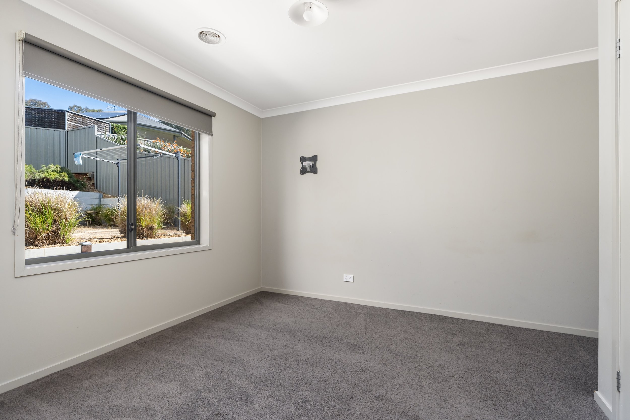 3 Smiggins Dr-Thurgoona-04135.jpg