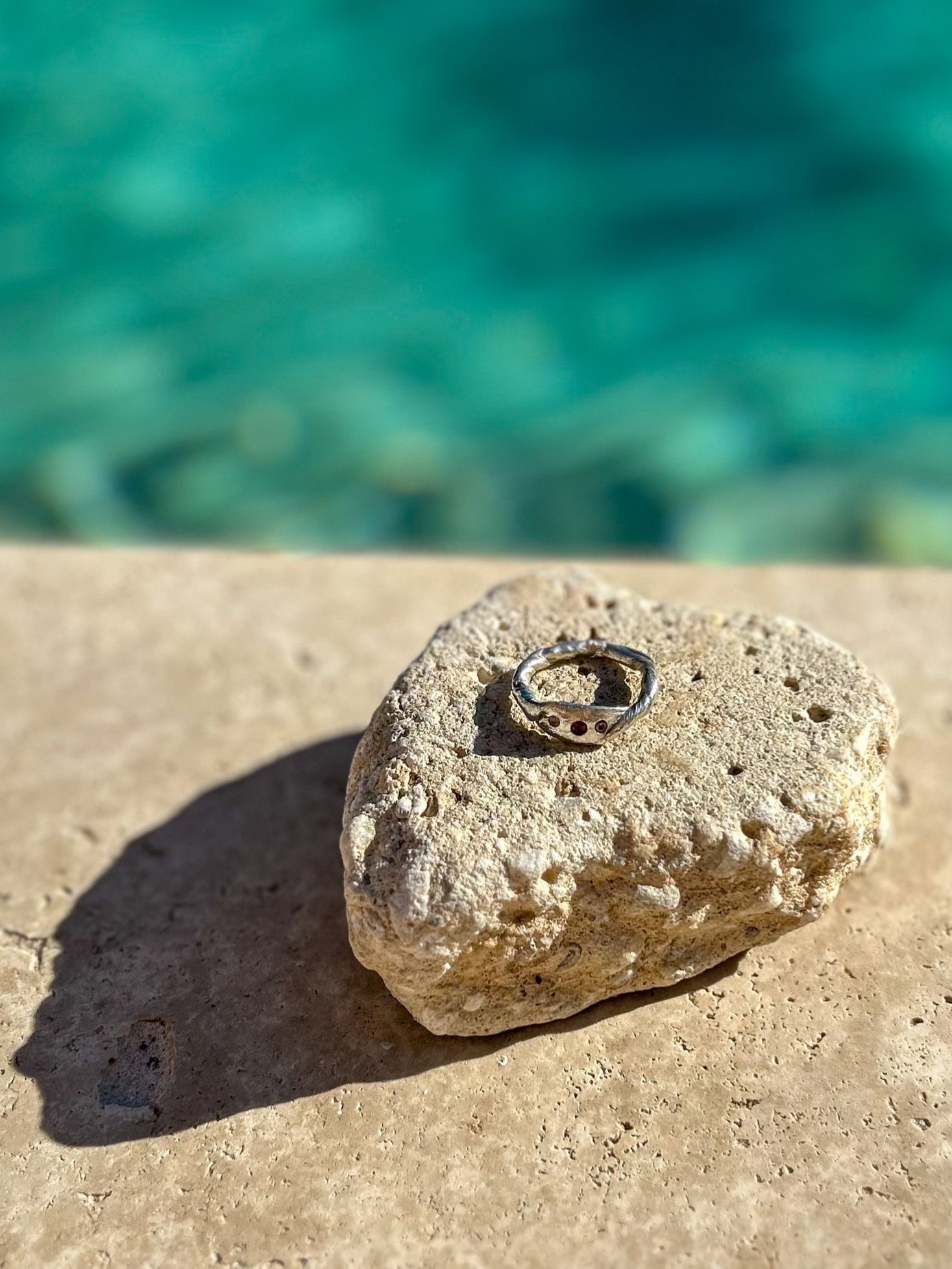 mitsuro+3+stone+ring.jpg