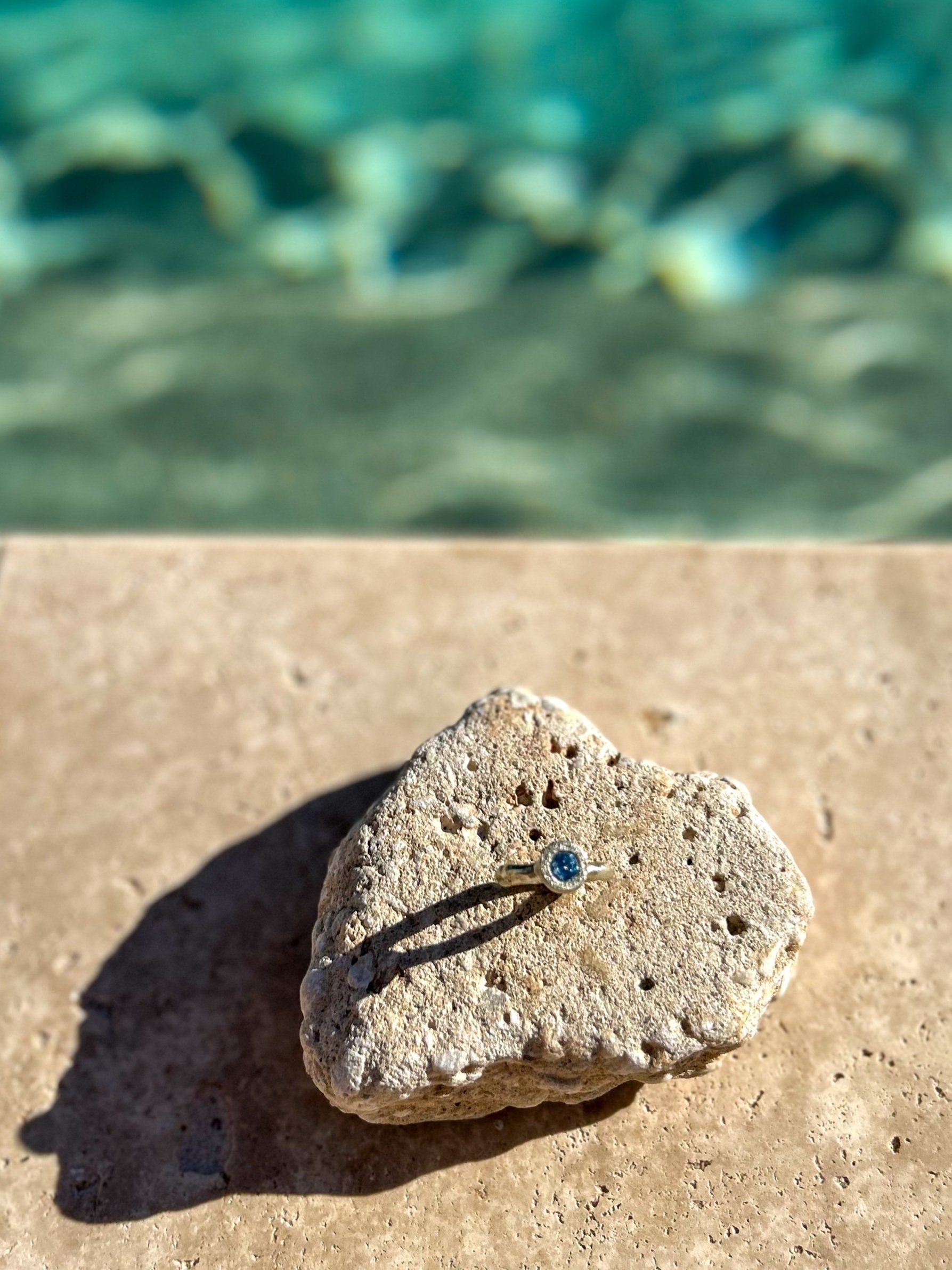 blue+topaz+ring+top.jpg
