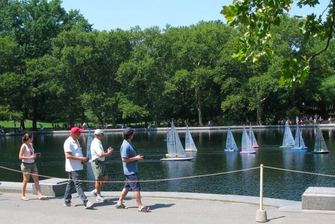 Central Park Model Yacht Club