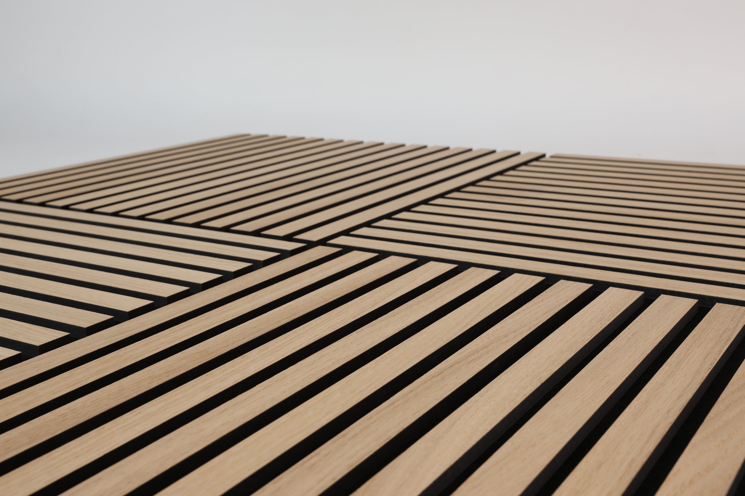 60x60 Oak - Black MDF - Black Felt.jpeg