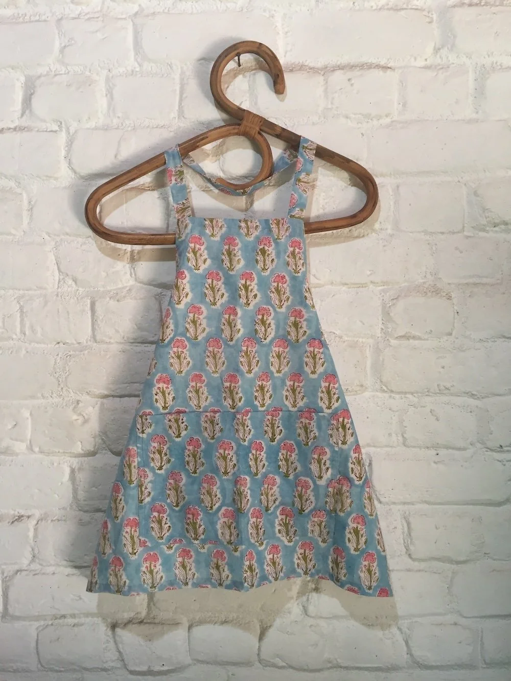 kids apron.JPG