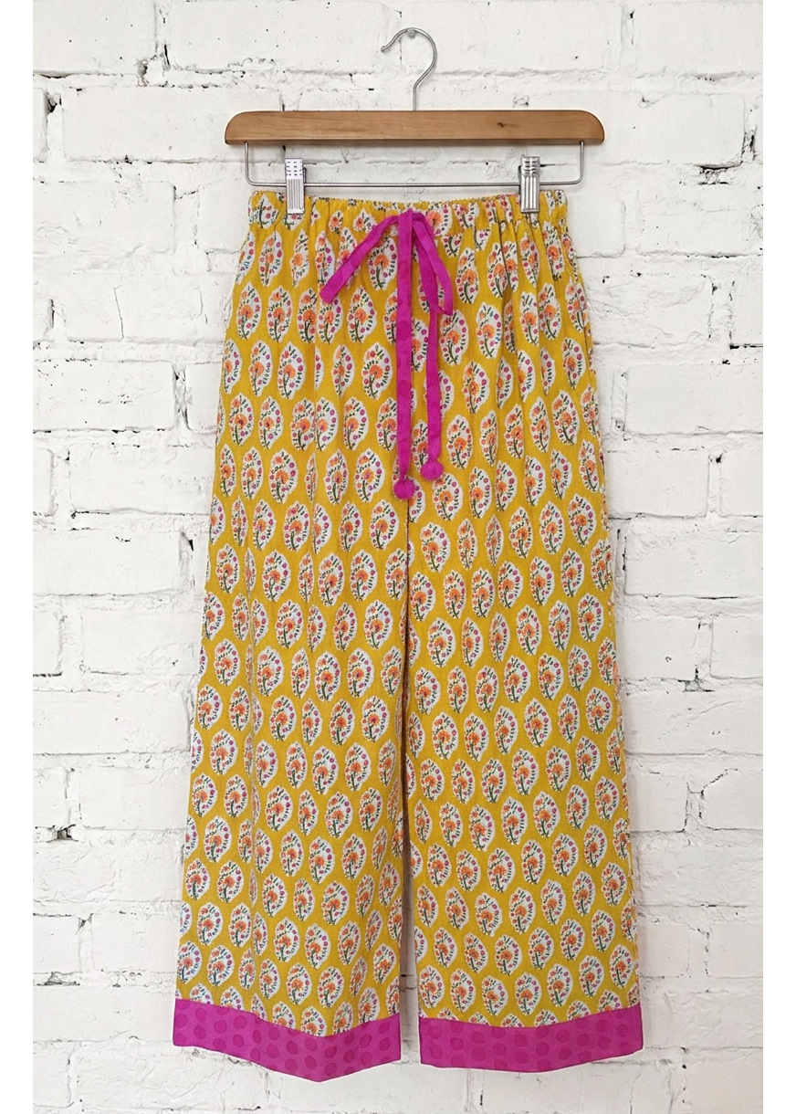 jammie yellow.png