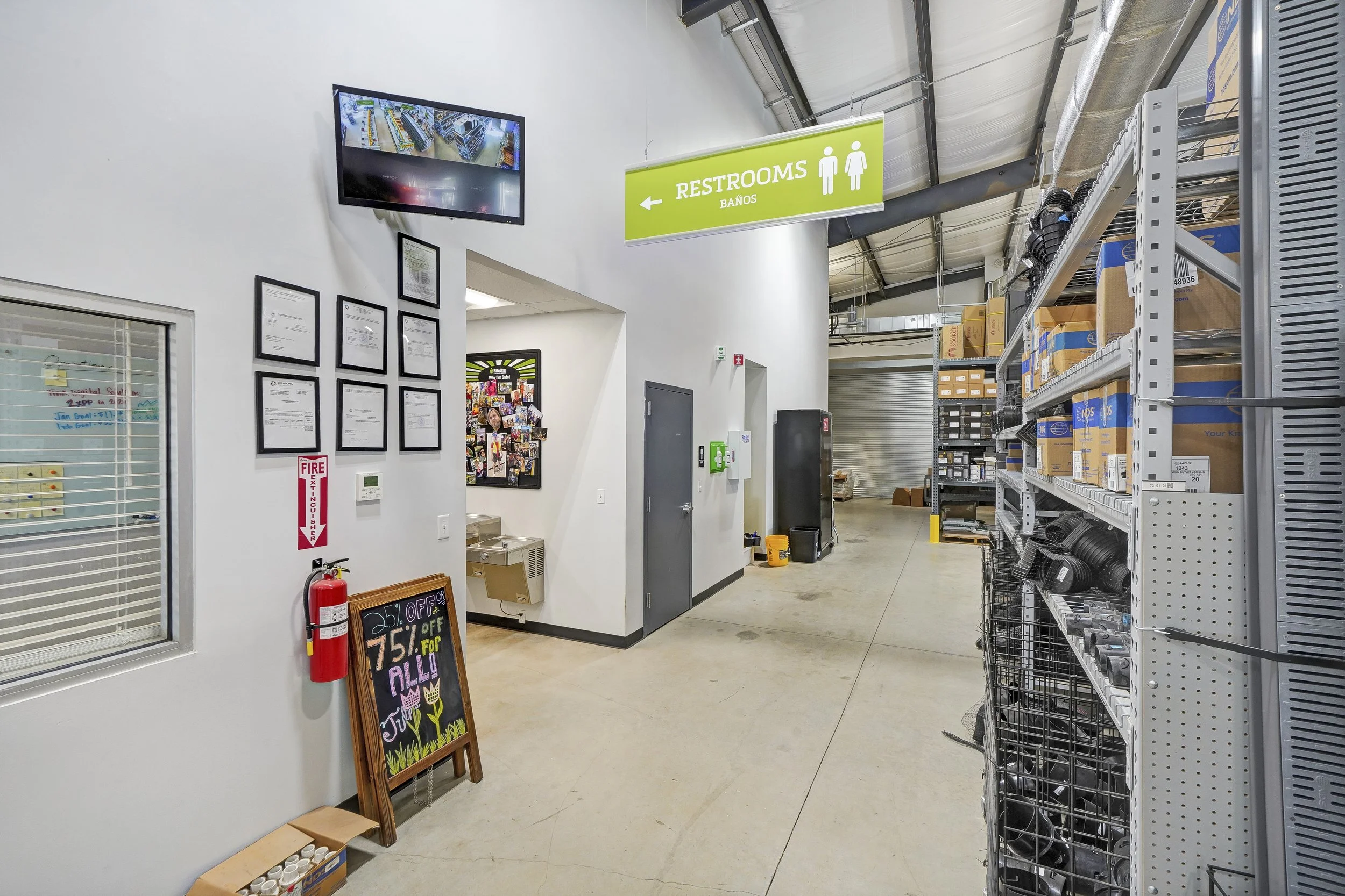 043-4902 e 121st st S-09.jpg