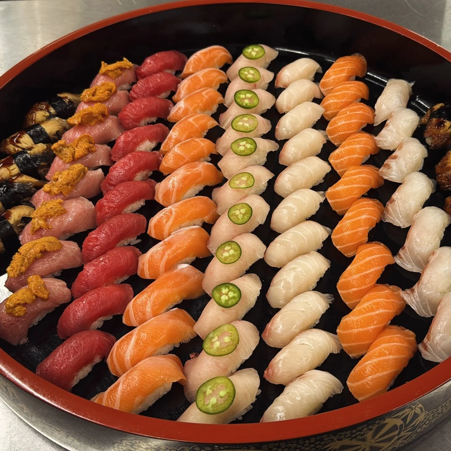 #sushi #nigiri #sushiplatter #premium #sushicatering #sushiparty #nyc #hamssushi #privatesushichef