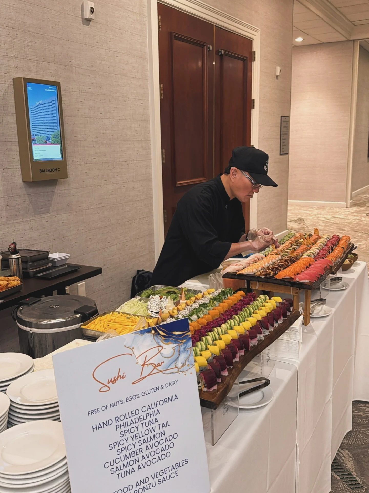 Live sushi bar 

#ny #privatesushichef #livesushibar #sushiparty #cocktailhour #privateparty #corporateevents #sushi