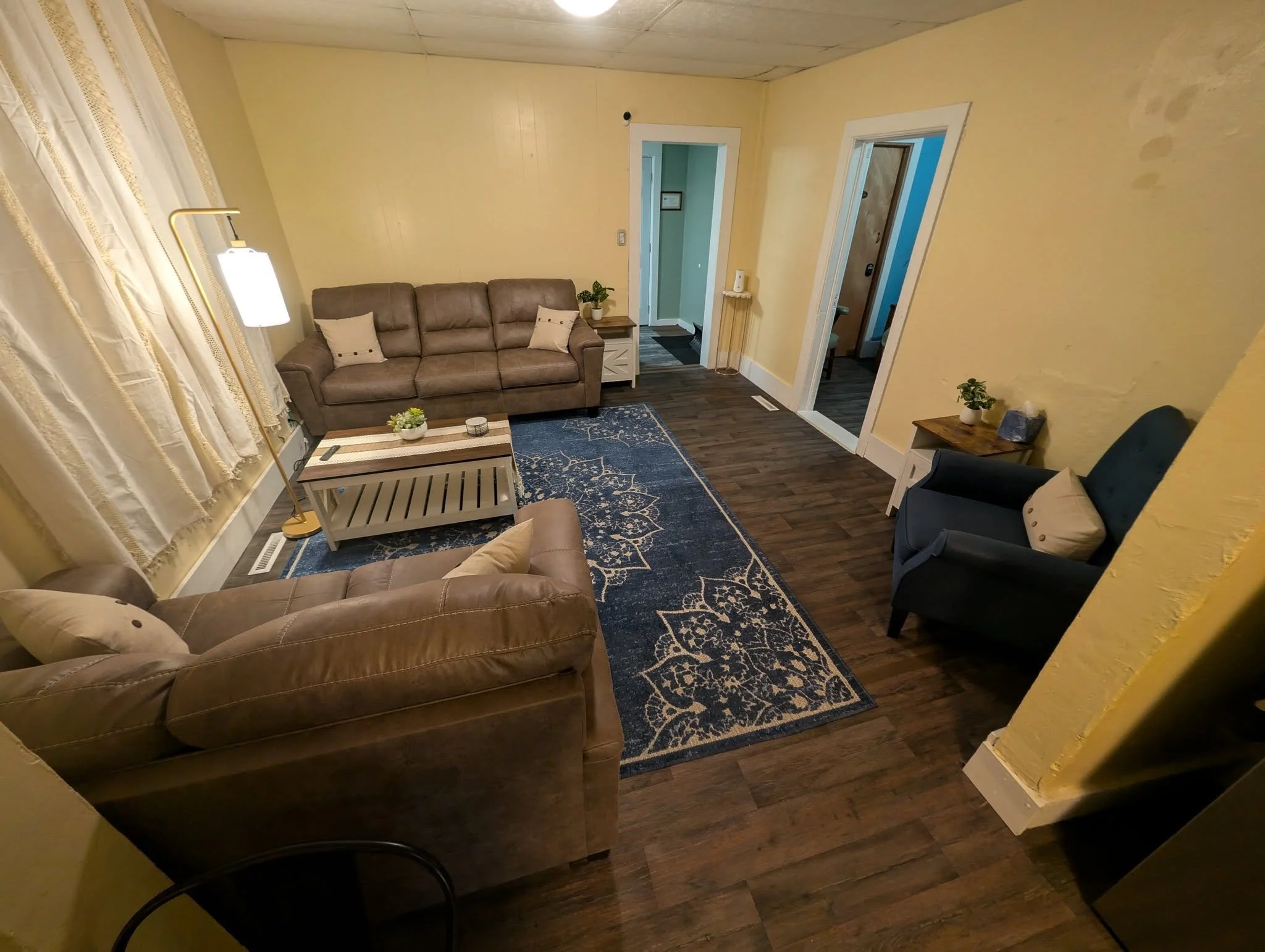 LIVINGROOM 2 716.jpg