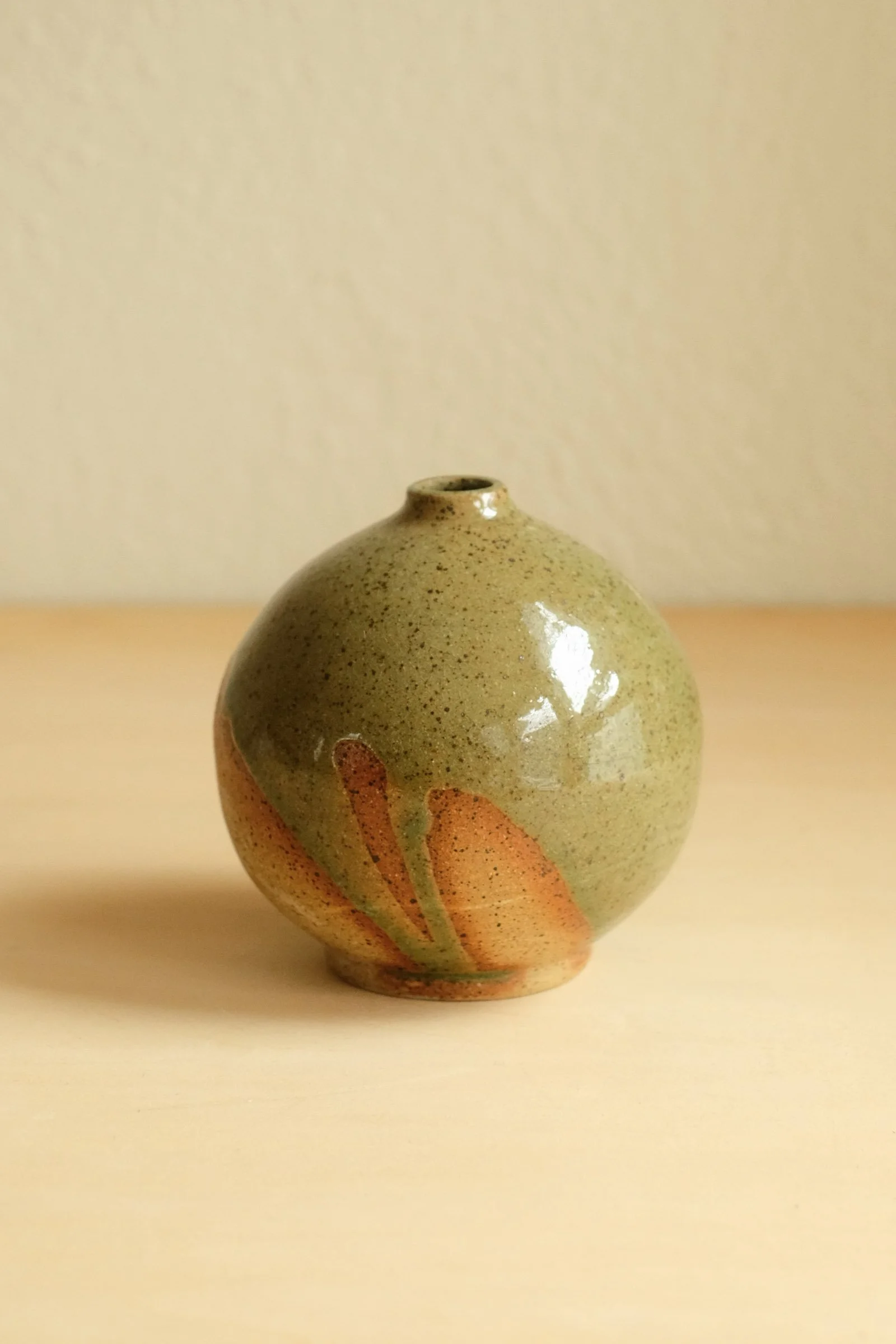 Pomegranate vase