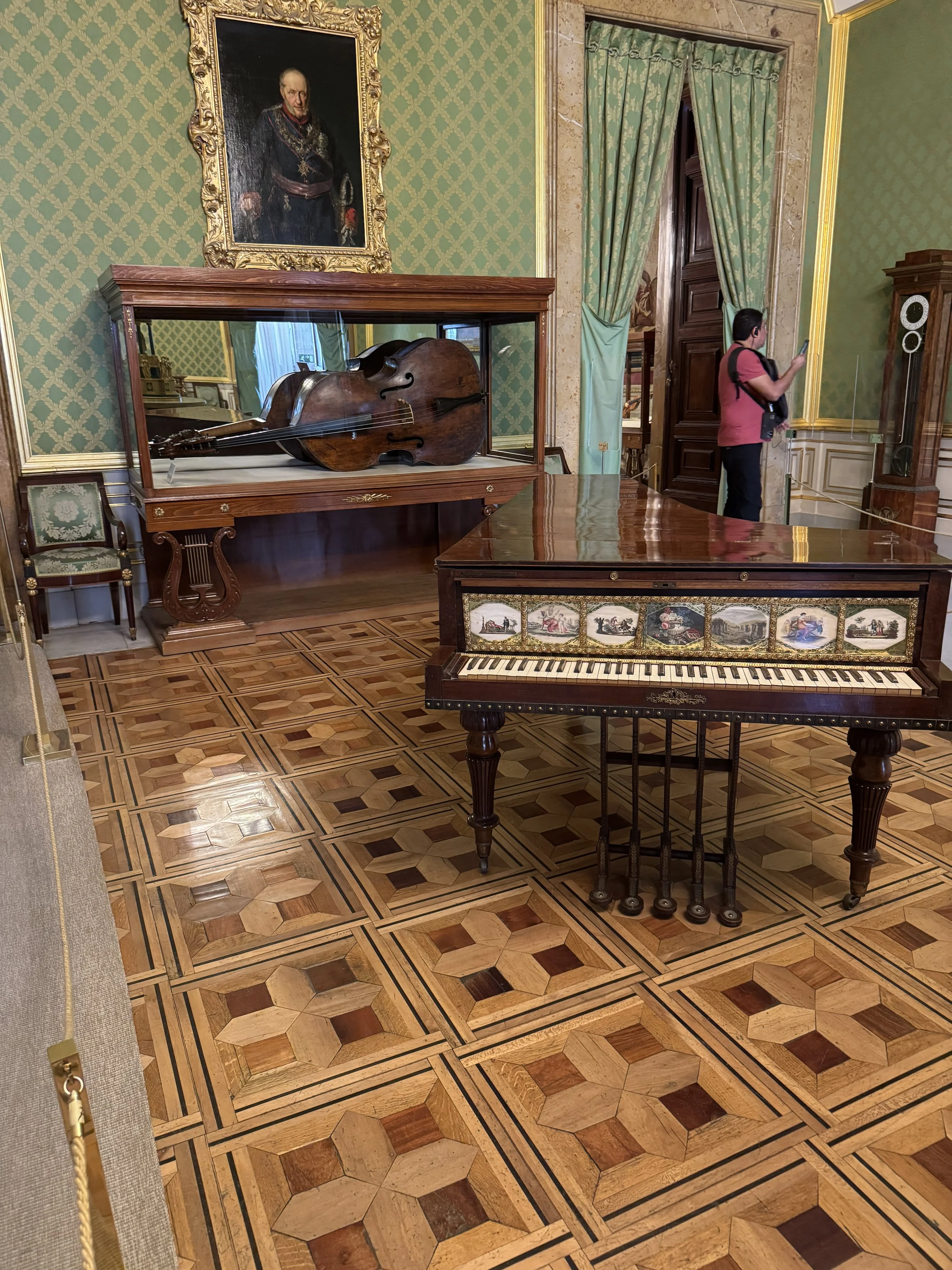 prestigious Stradivarius Palatinos collection - still played