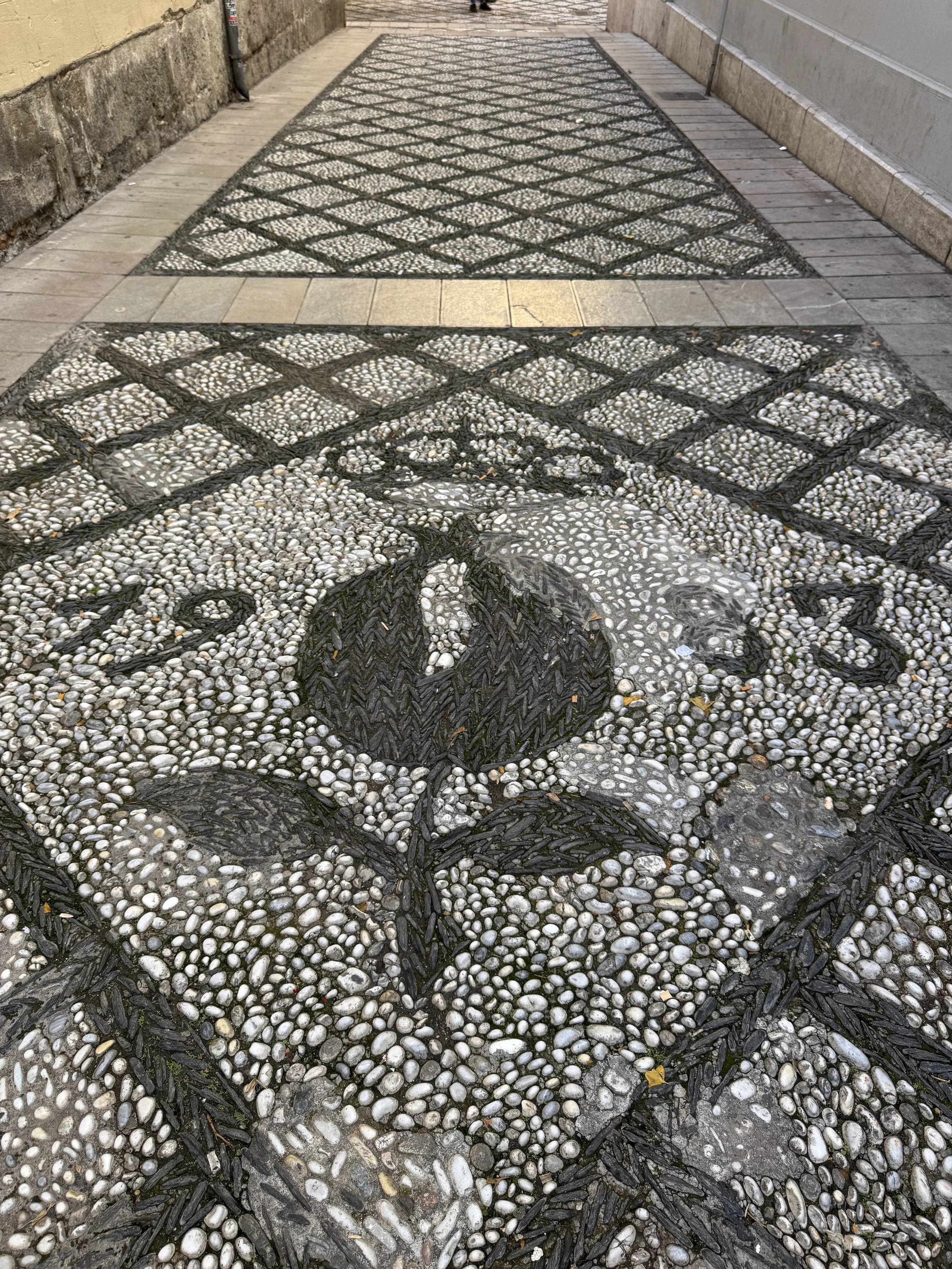 I came to Granada in 1983!! 