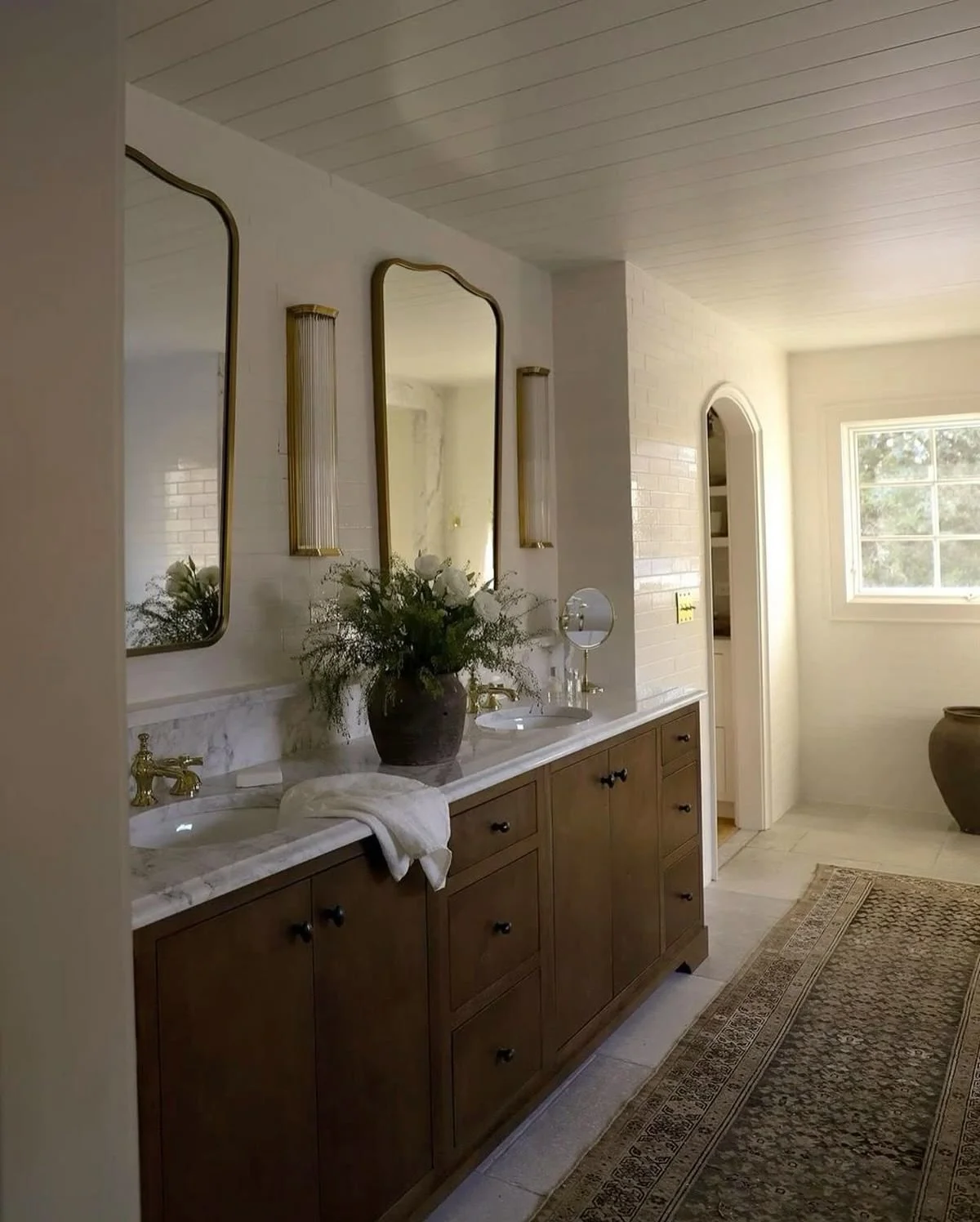 Bathroom inspiration ✨

#bathroomdesign #interiors #interiordesign #interiorstylists #bathroom #bathroominspiration #bathroomdecor #design #designdeinteriores #interiordesignideas