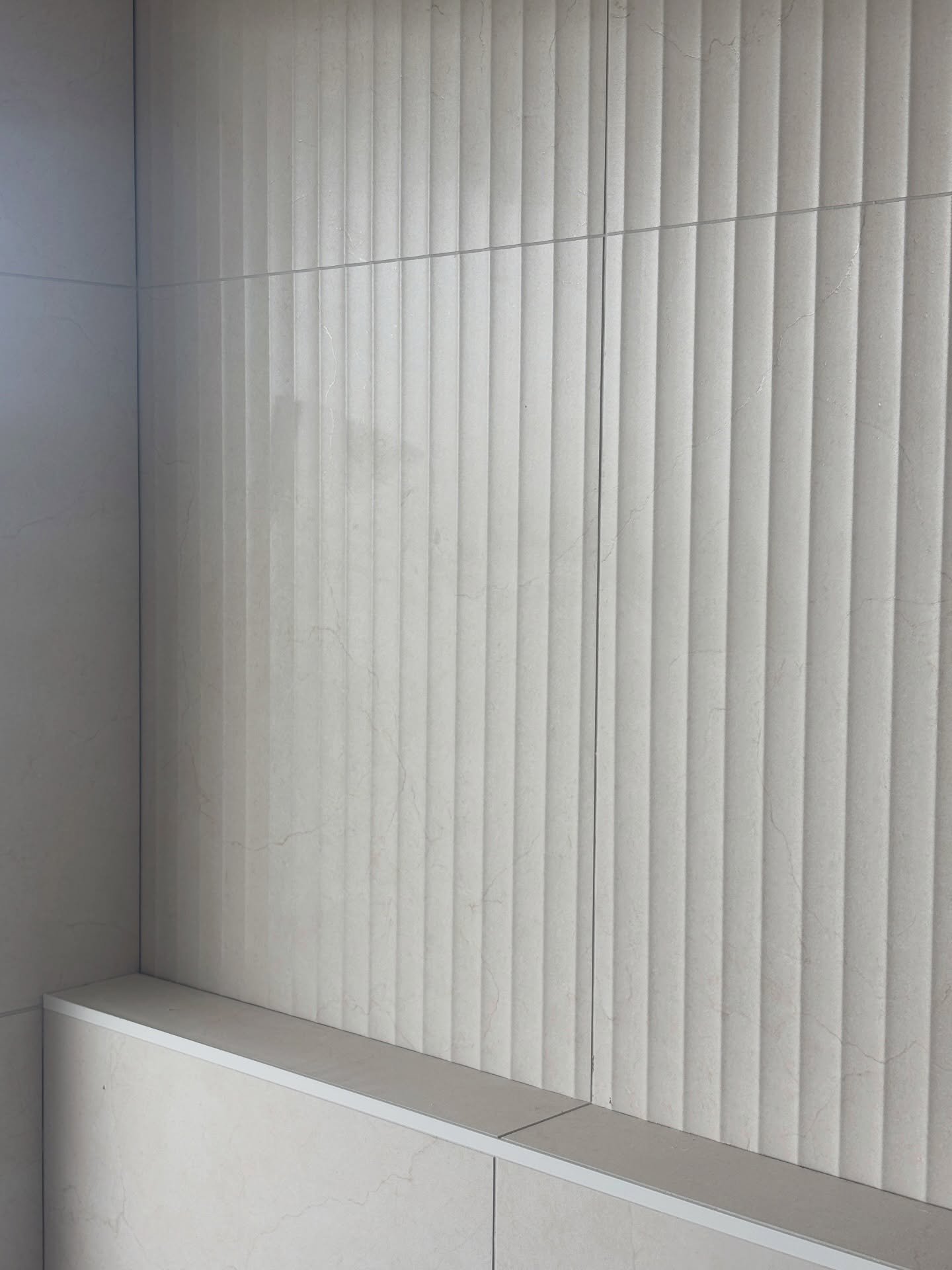 It&rsquo;s hard to beat a floor-to-ceiling tiled bathroom 😌 and these two bathrooms are ready for all their new fixtures 🛁

#tileinspo #bathroomrenovation #brisbane #tiling #tilerspride