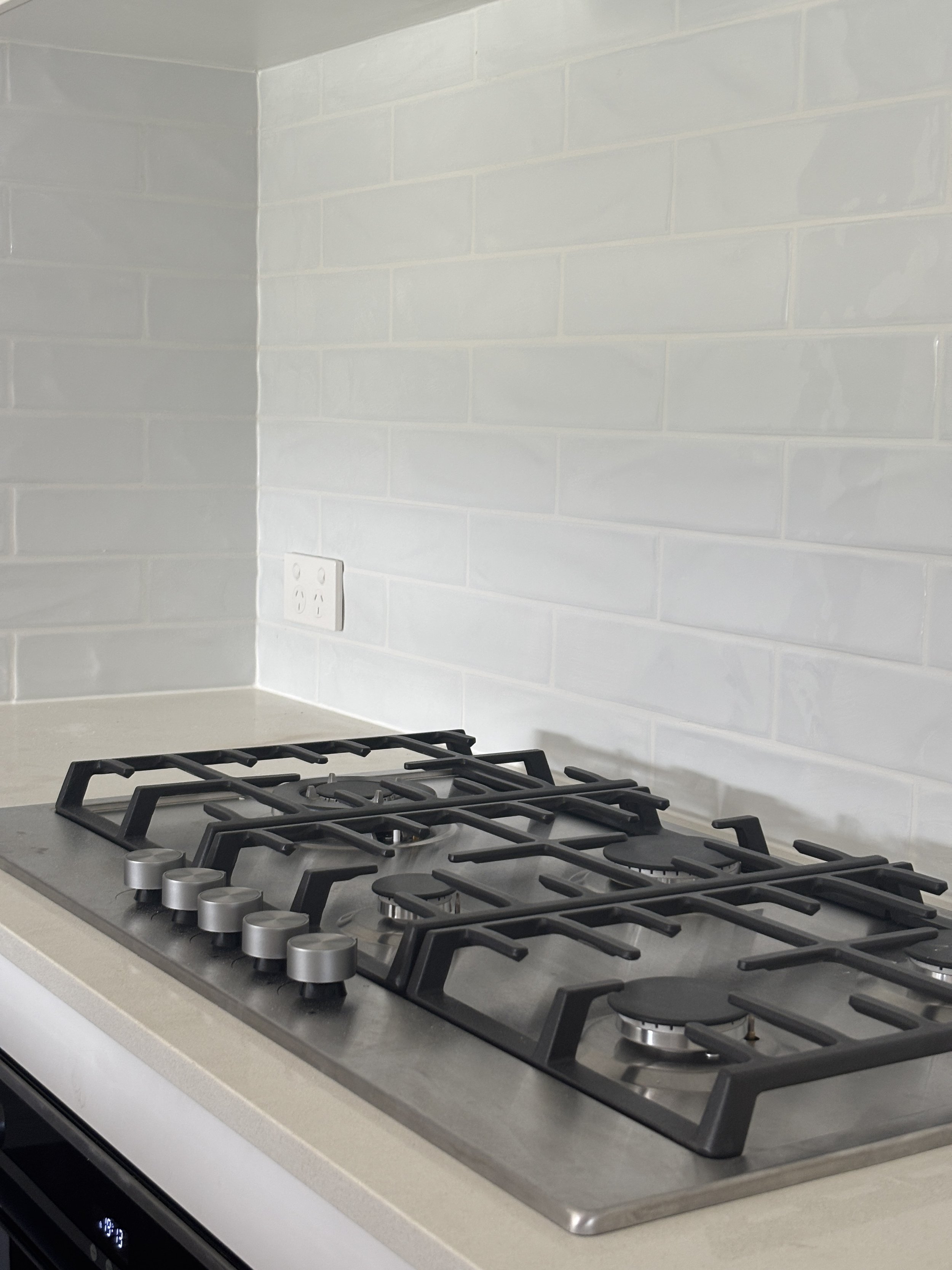 Kitchen splashback tiling | Logan Reserve | March 2025
