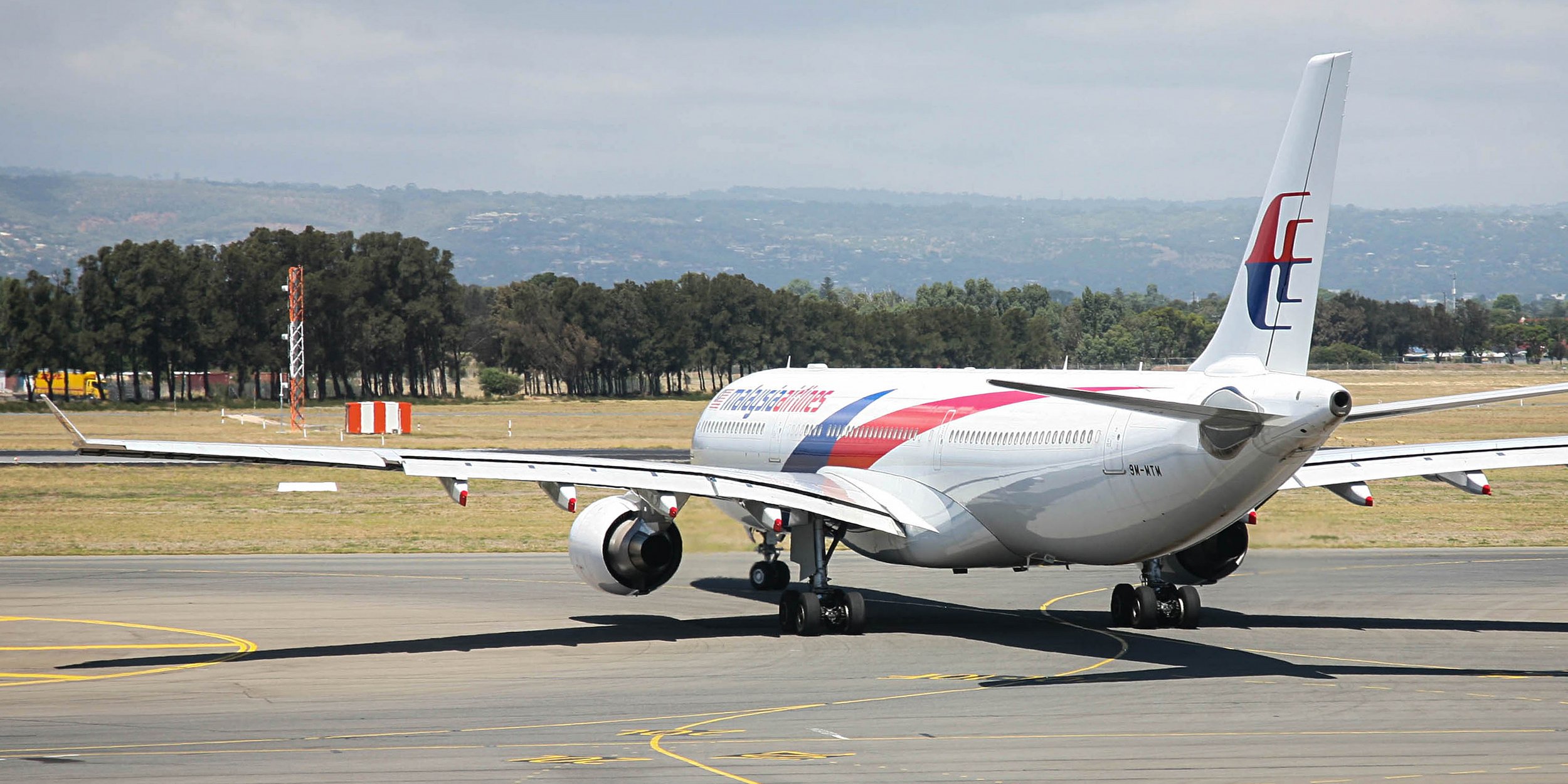 MH-MTM-ADL-TAXI2.jpg
