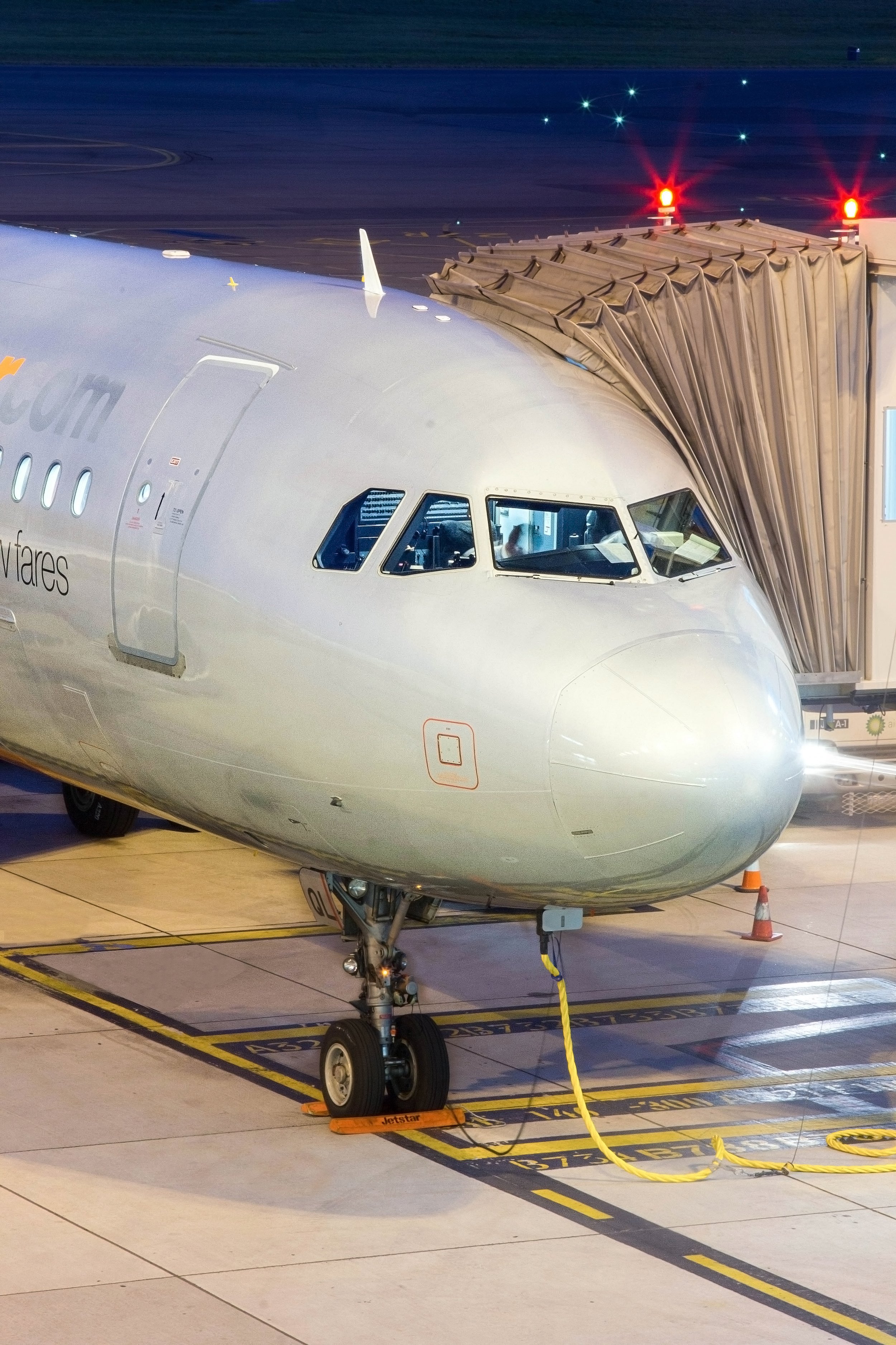 JQ-320-ADL-STAND-4728.jpg